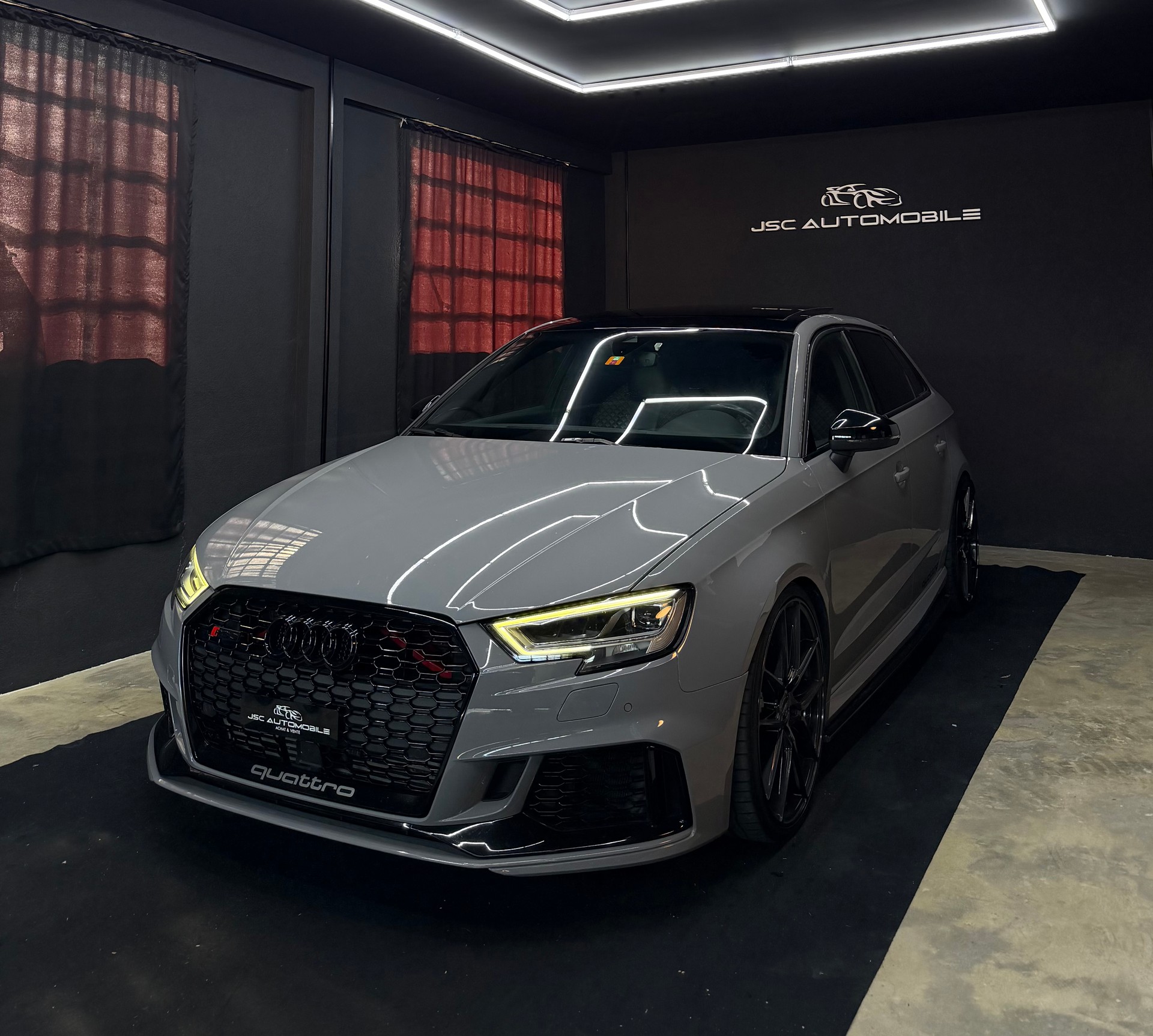 AUDI RS3 Sportback 2.5 TSI quattro S-tronic-image-0