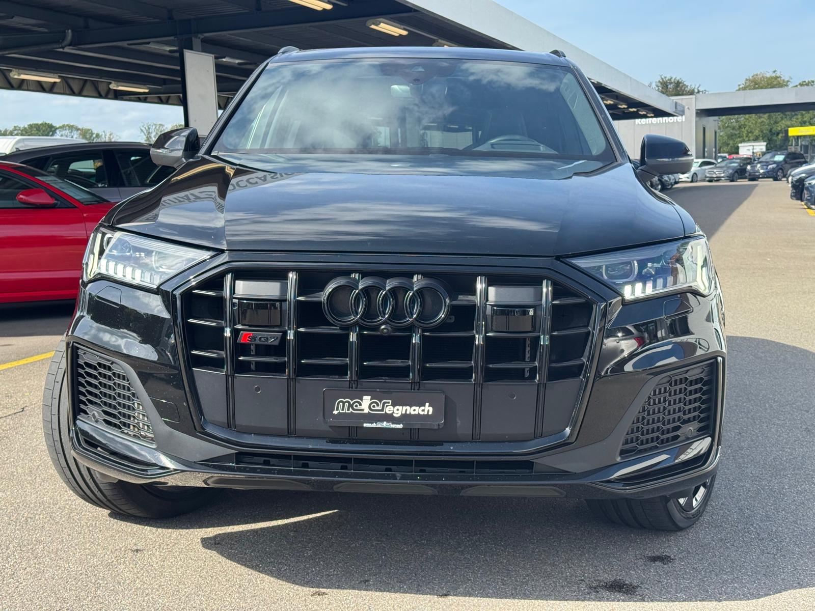 AUDI SQ7 TFSI quattro tiptronic-image-1