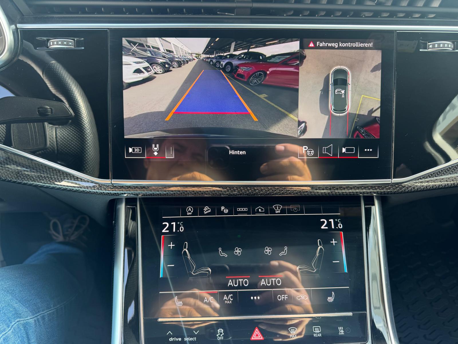 AUDI SQ7 TFSI quattro tiptronic-image-10