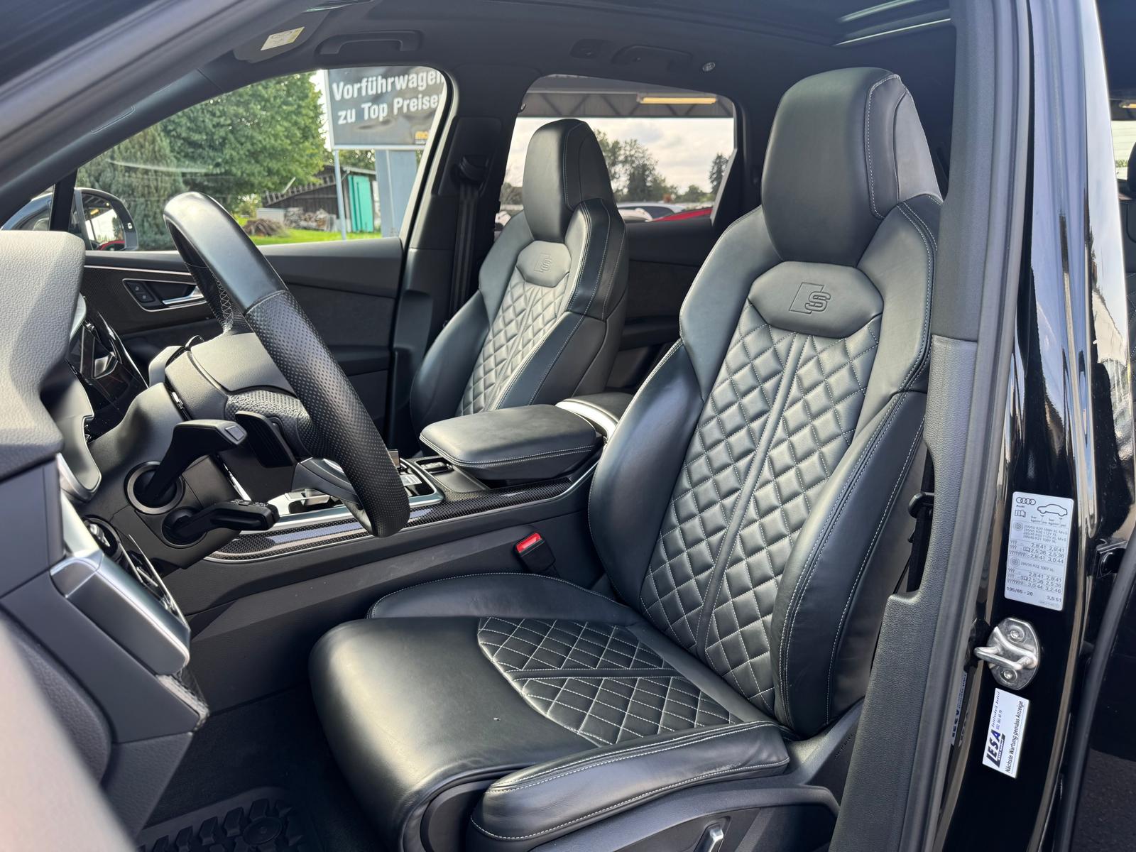 AUDI SQ7 TFSI quattro tiptronic-image-13