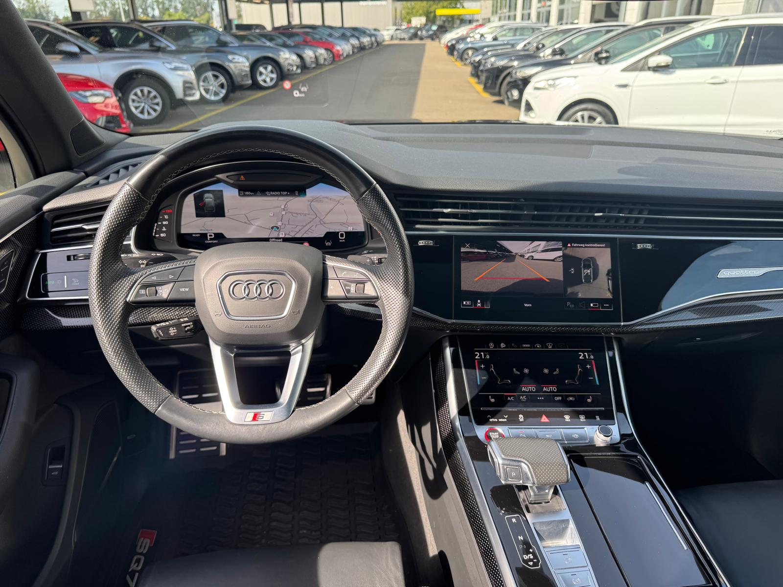 AUDI SQ7 TFSI quattro tiptronic-image-9