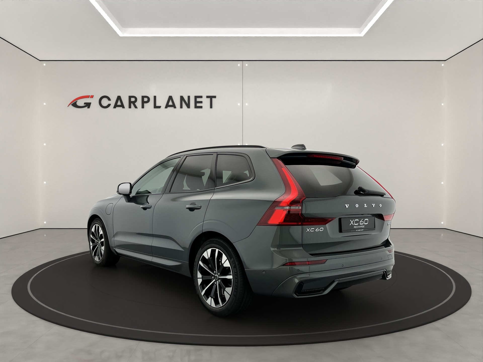 VOLVO XC60 2.0 T8 TE Ultra Dark eAWD-image-3