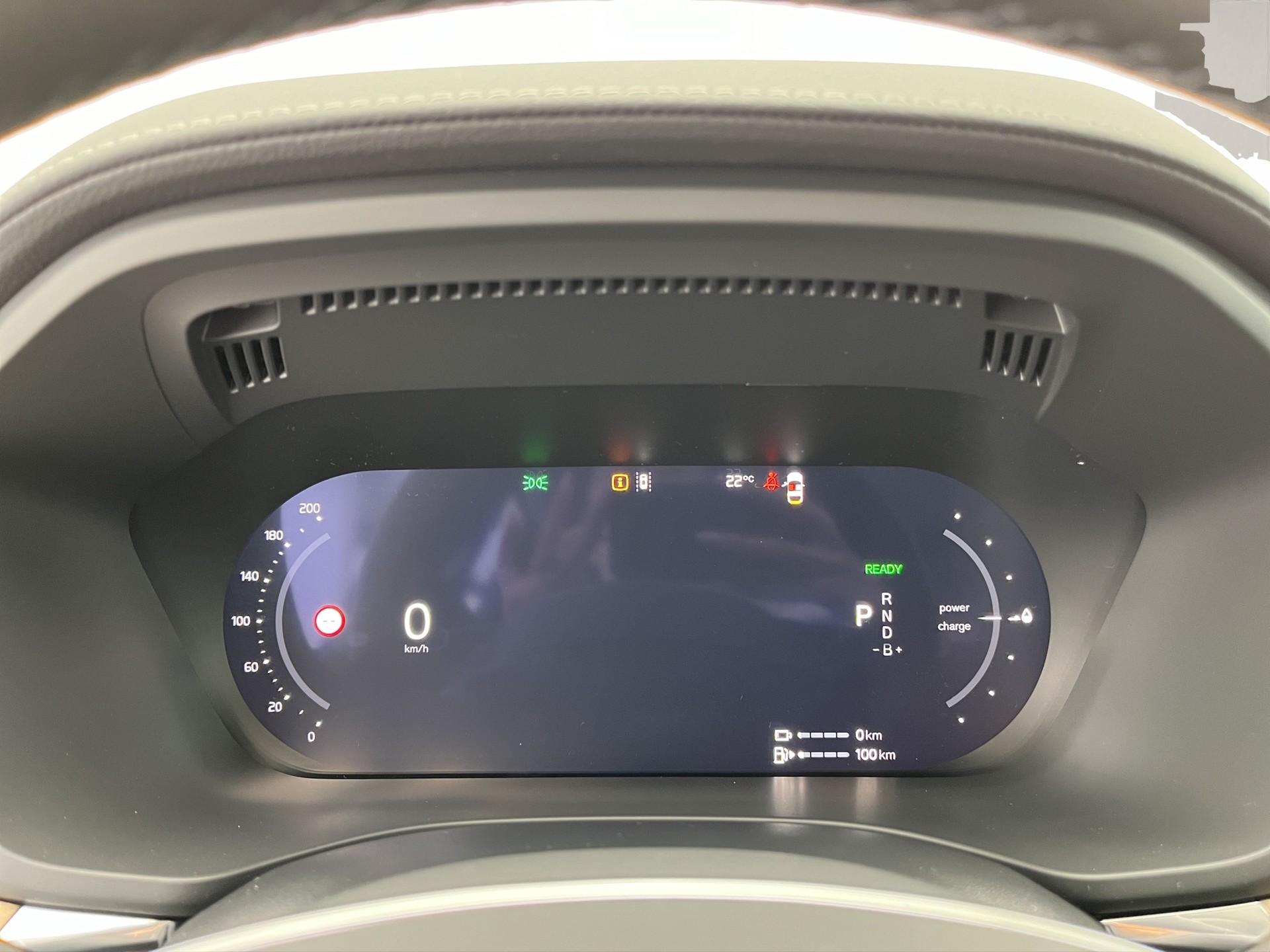 VOLVO XC60 2.0 T8 TE Ultra Dark eAWD-image-15