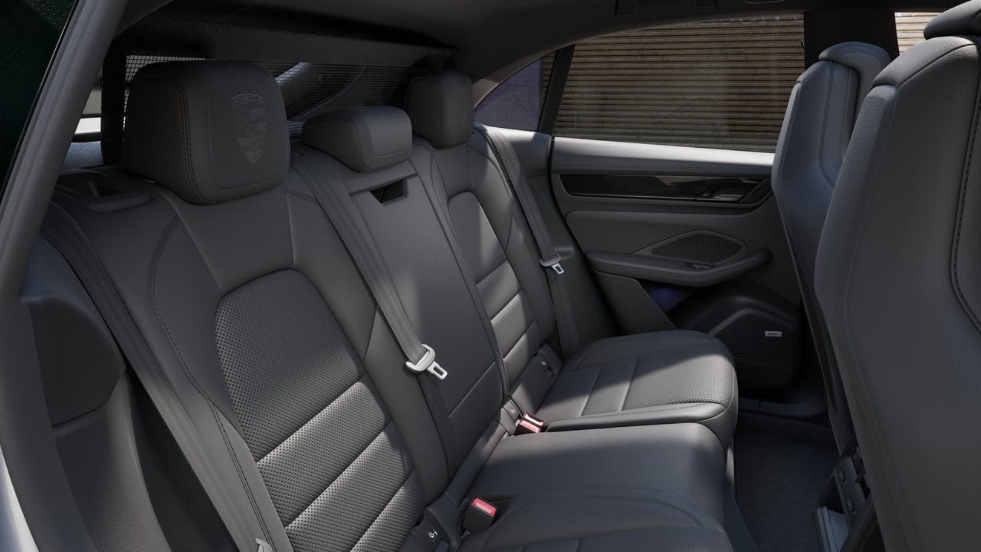 PORSCHE Macan 4S-image-12
