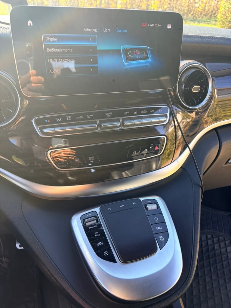 MERCEDES-BENZ V 300 d Swiss Ed. lang 4matic-image-5