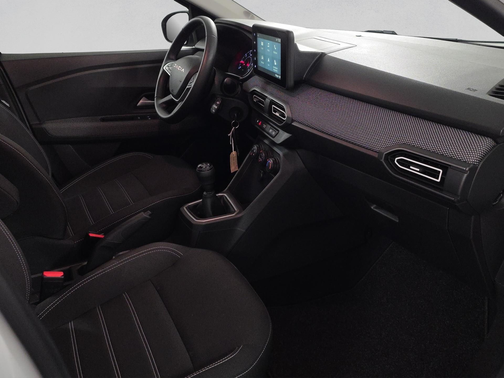 DACIA Sandero TCe 90 Expression-image-16