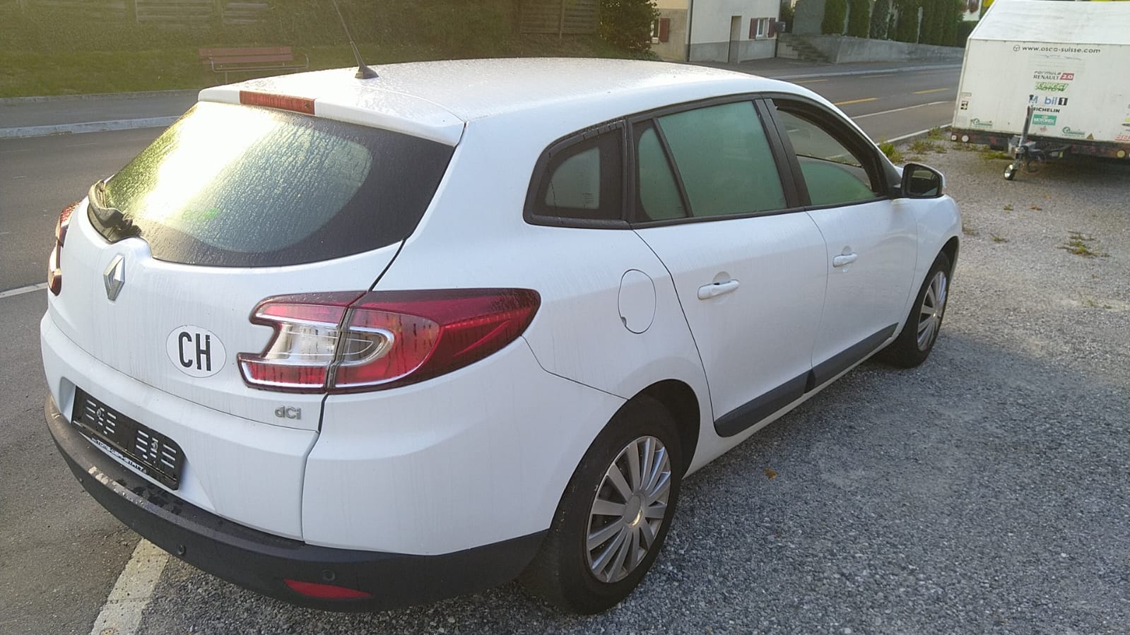 RENAULT Mégane Grandtour 1.5 dCi Dynamique EDC-image-2