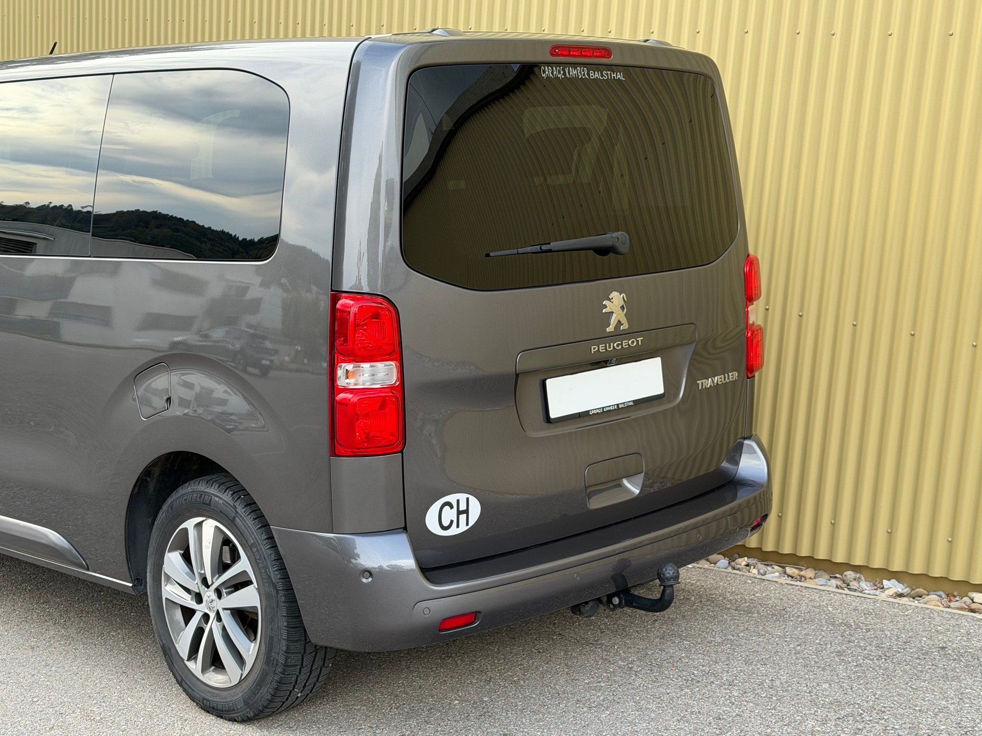 PEUGEOT Traveller 2.0 BlueHDi Active Standard EAT-image-4