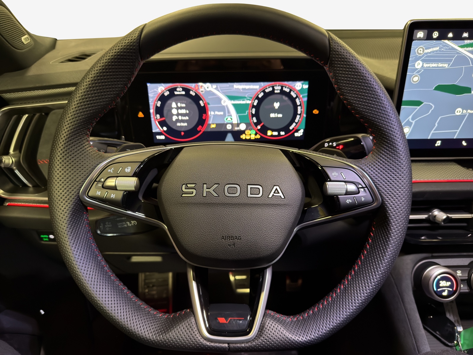 SKODA Kodiaq 2.0 TSI RS 4x4-image-9