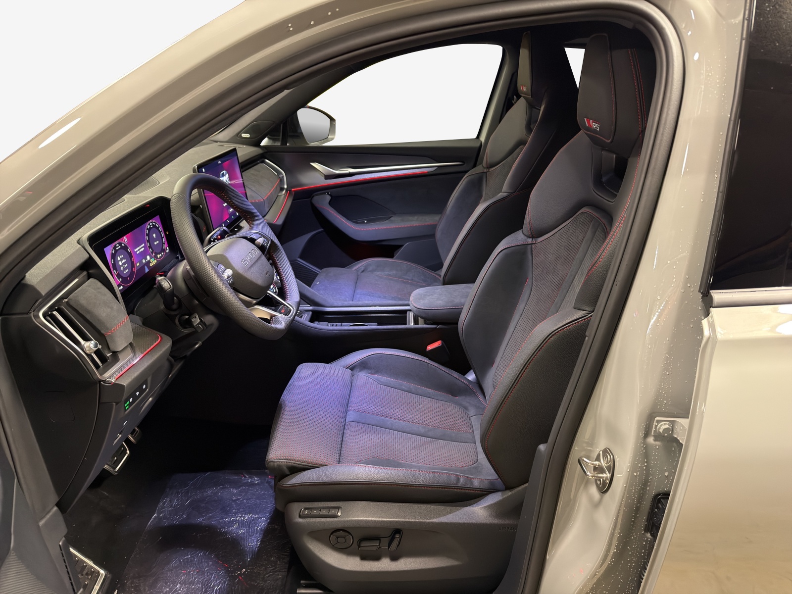 SKODA Kodiaq 2.0 TSI RS 4x4-image-7