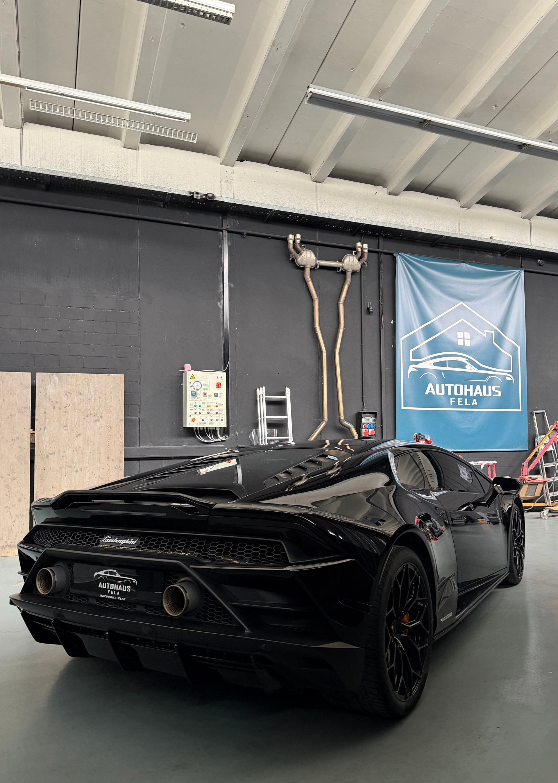 LAMBORGHINI Huracan EVO Coupé DCT-image-8