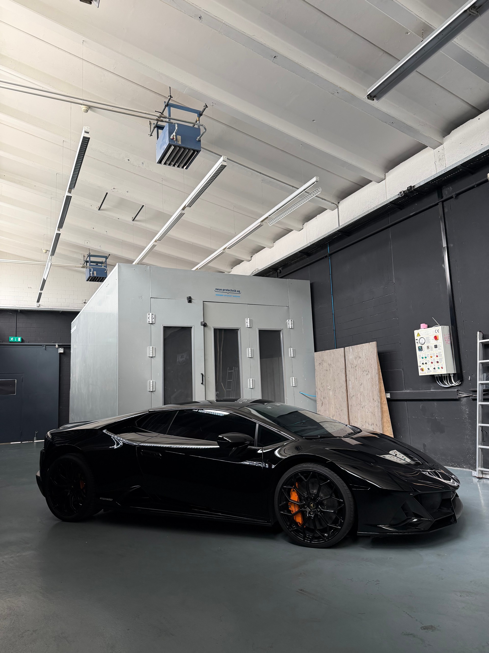 LAMBORGHINI Huracan EVO Coupé DCT-image-4