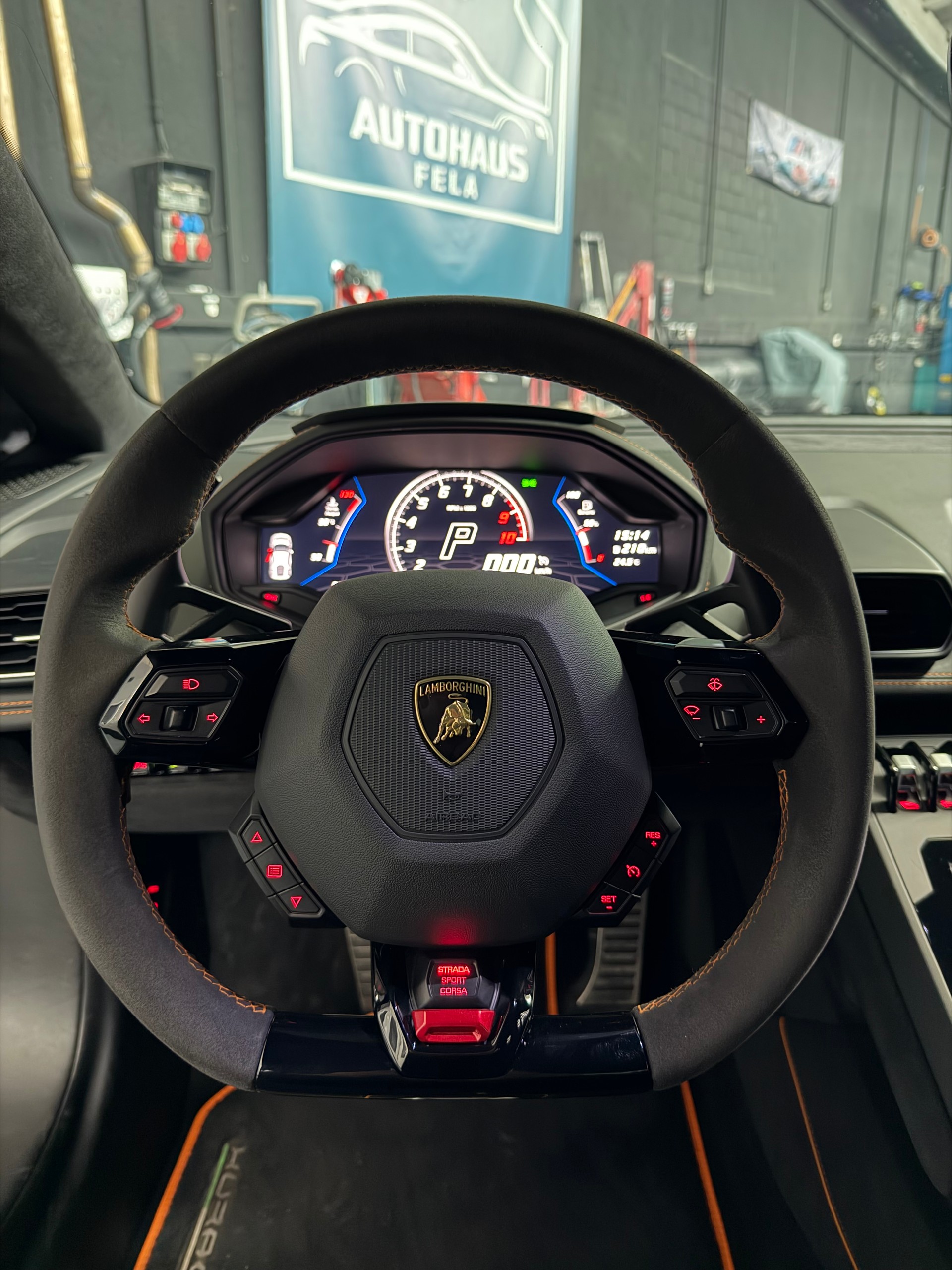 LAMBORGHINI Huracan EVO Coupé DCT-image-13