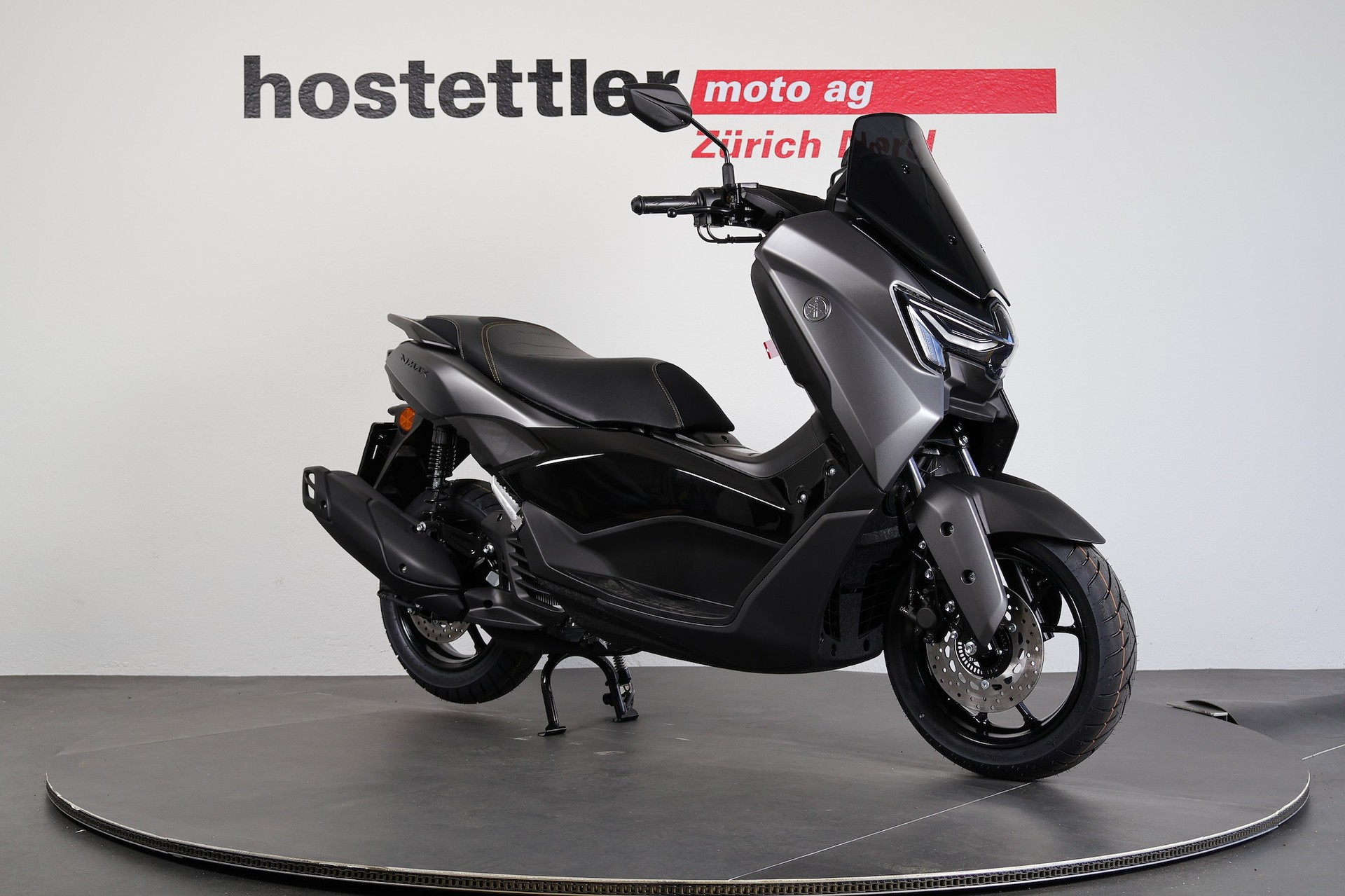 YAMAHA NMAX 125