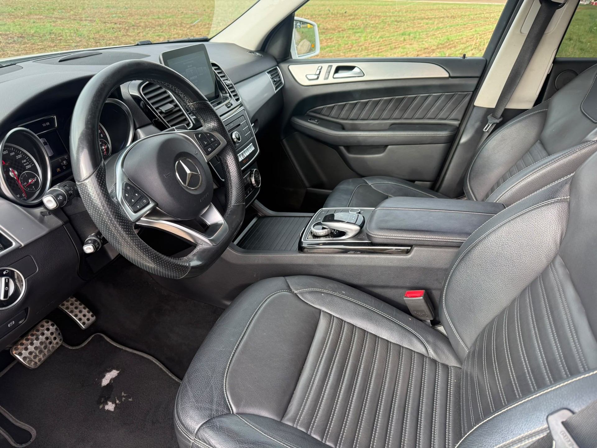 MERCEDES-BENZ GLE 250 d Executive 4Matic 9G-Tronic-image-8