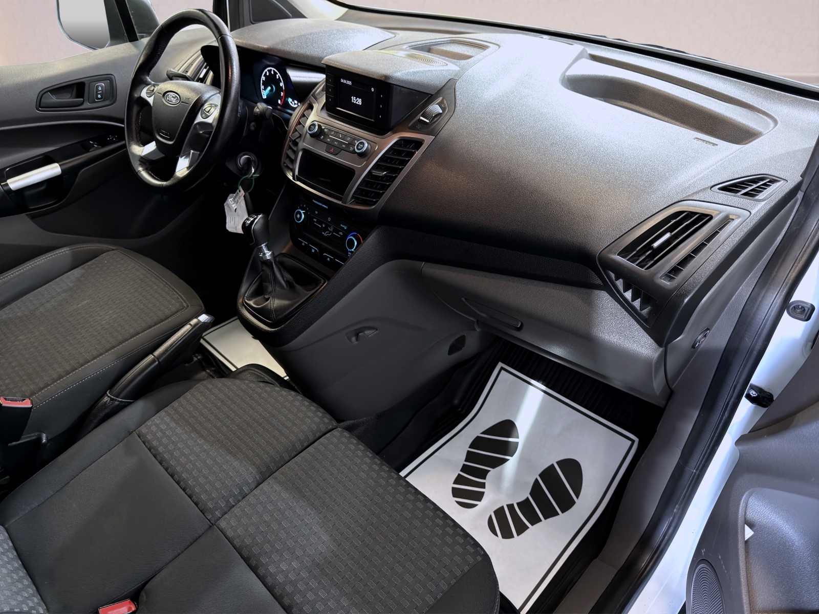 FORD 1.0 ECOBOOST L1 200TREND-image-5
