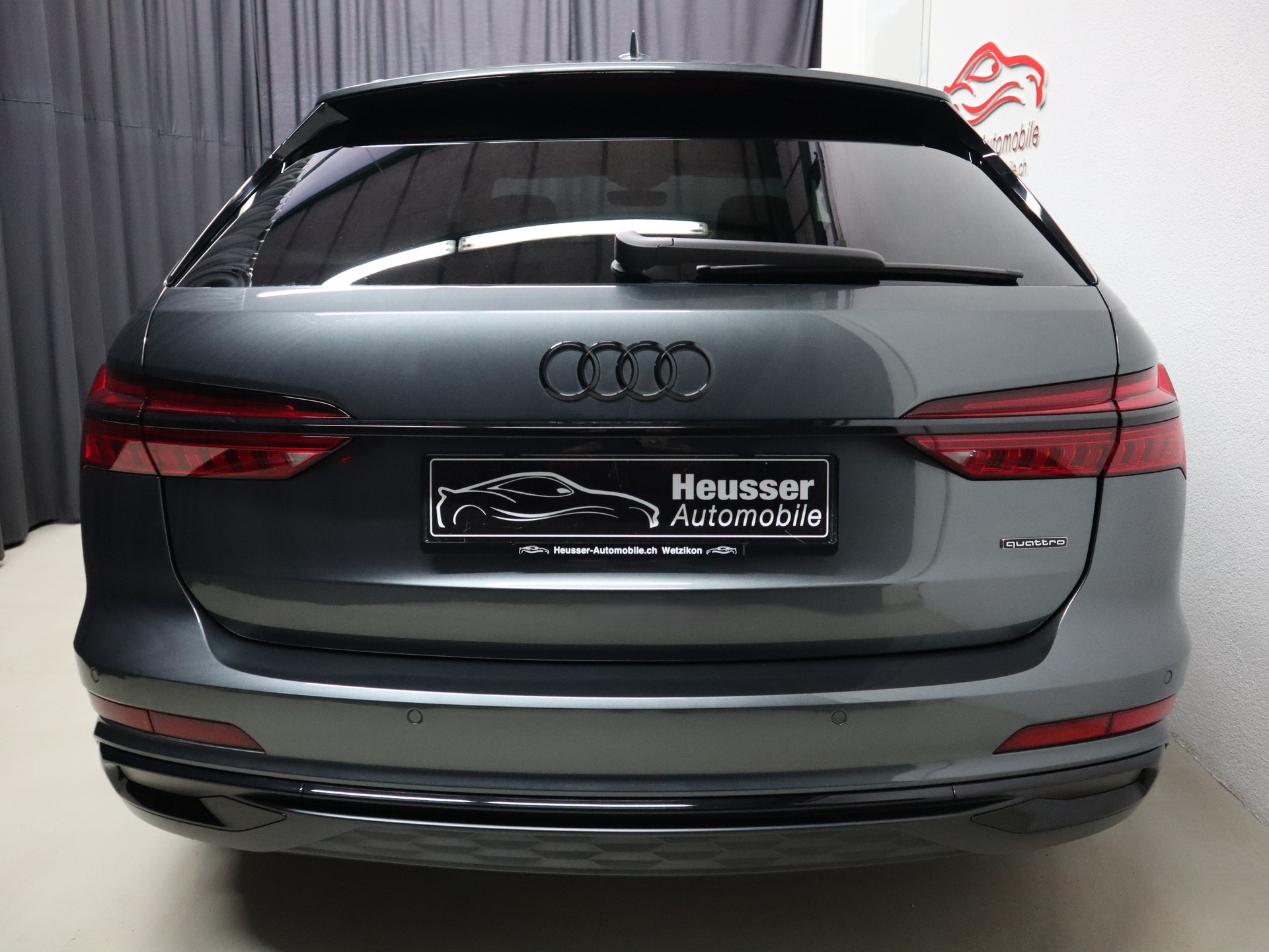AUDI A6 Avant 50 TDI S line quattro tiptronic - Panorama - Matrix LED - B&O - Head-Up - AHK - Kamera - 286 PS-image-5