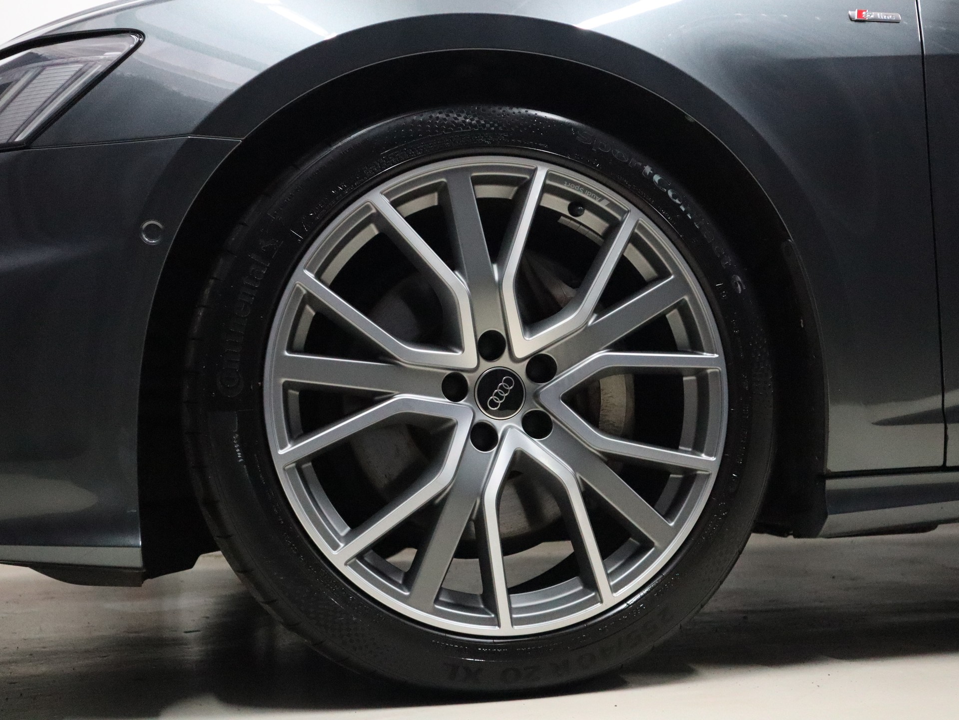 AUDI A6 Avant 50 TDI S line quattro tiptronic - Panorama - Matrix LED - B&O - Head-Up - AHK - Kamera - 286 PS-image-7