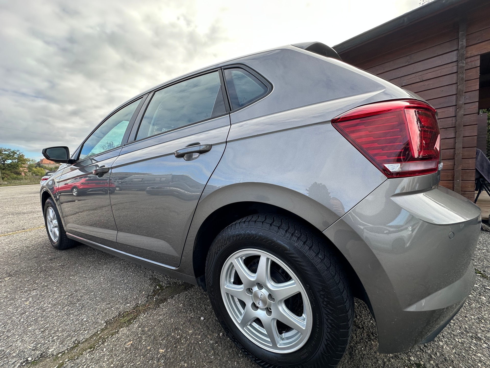 VW Polo 1.0 BMT Trendline-image-29
