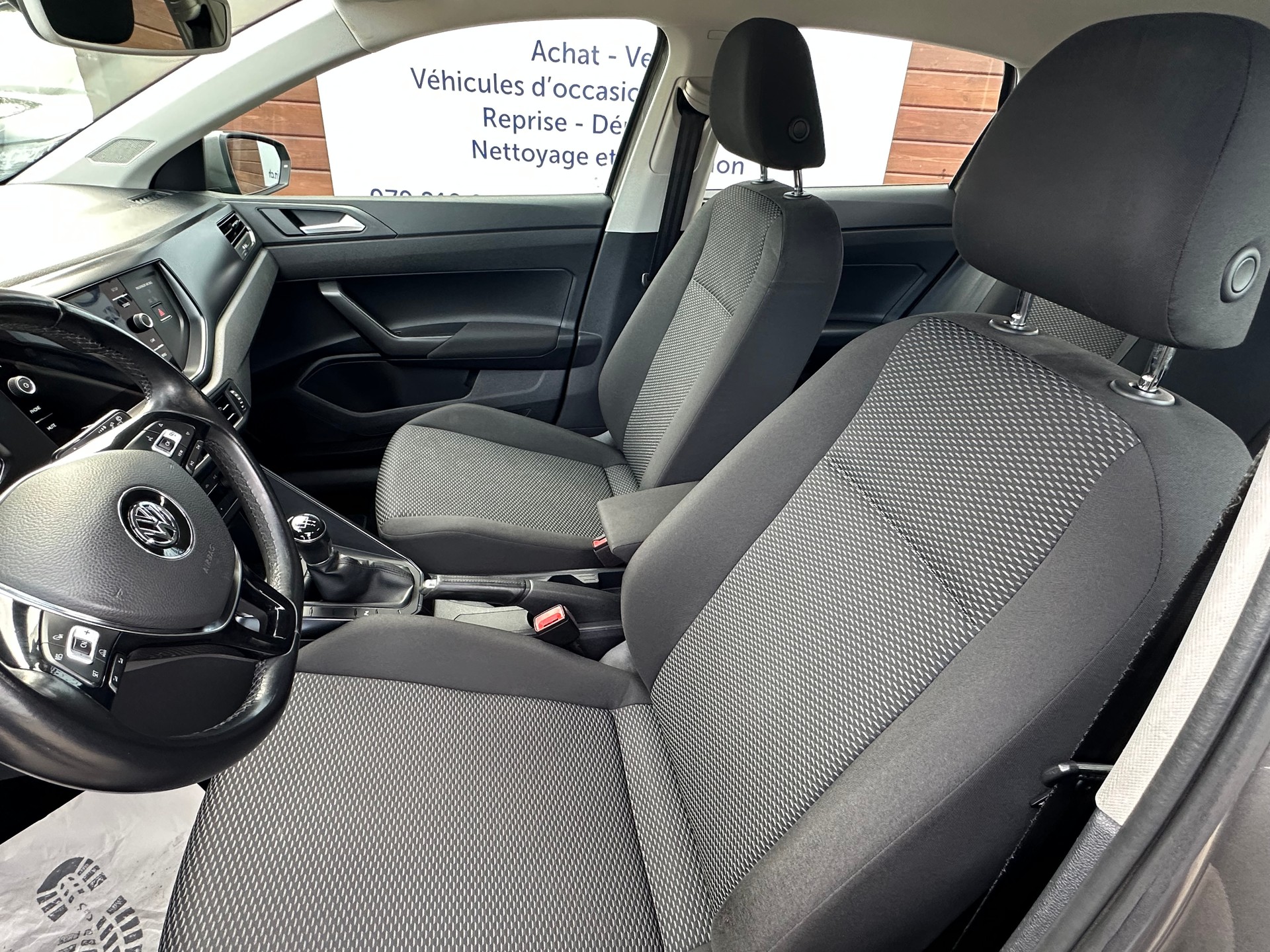 VW Polo 1.0 BMT Trendline-image-16