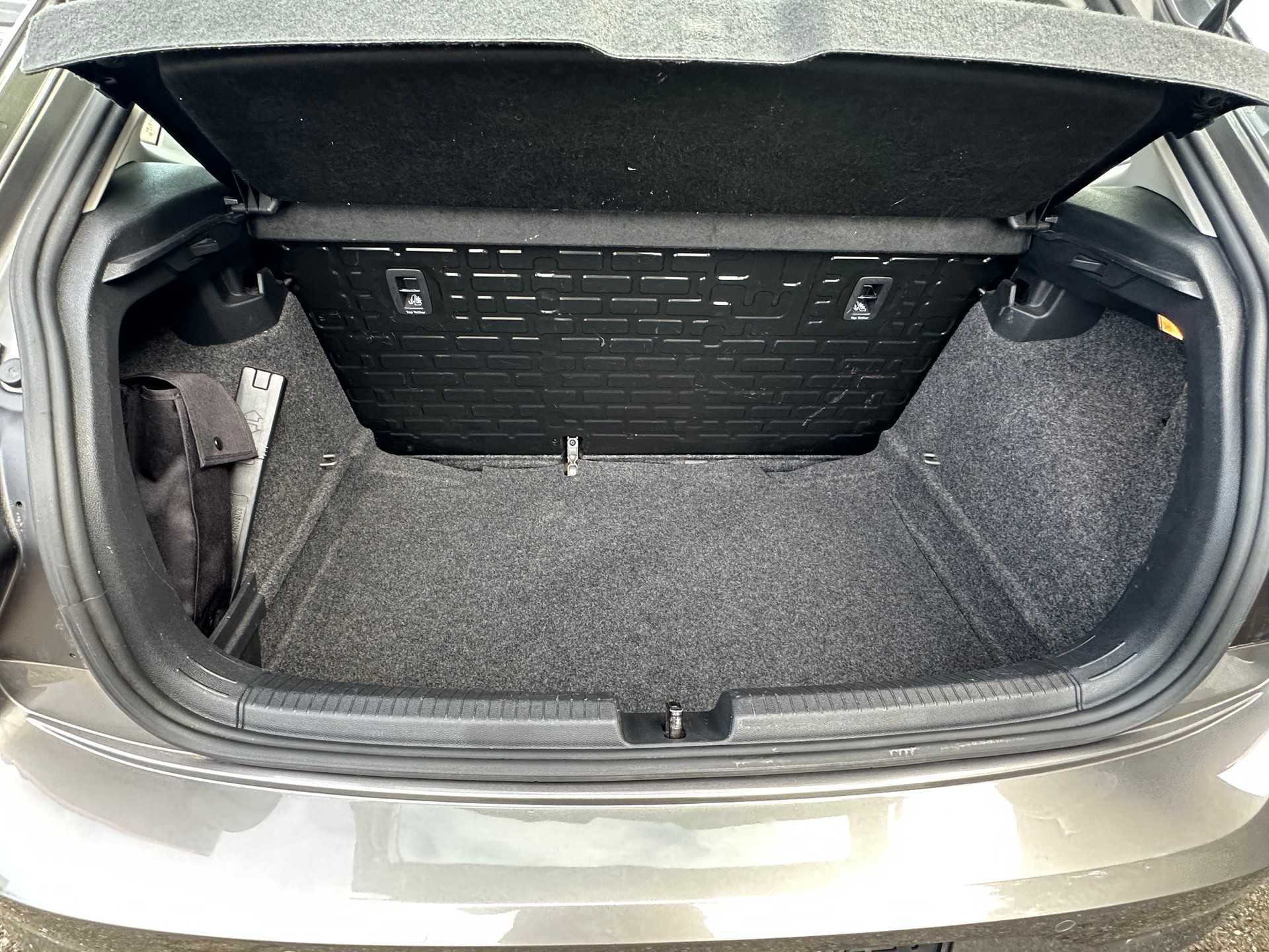 VW Polo 1.0 BMT Trendline-image-11