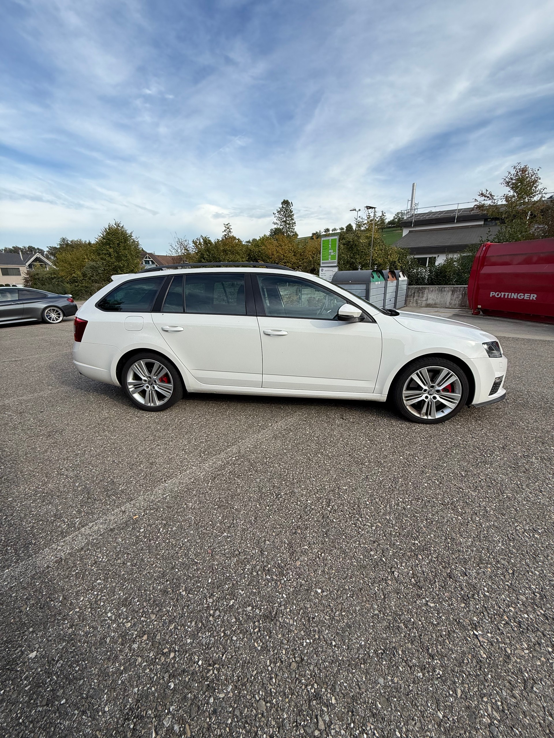 SKODA 2.0 TSI RS-image-3