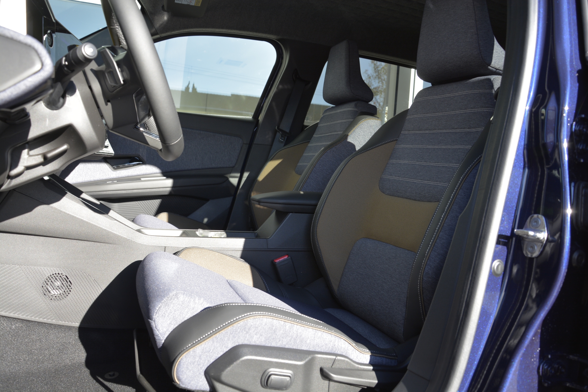 RENAULT R5 E-TECH ELECTRIC techno 150PS Comfort Range-image-9