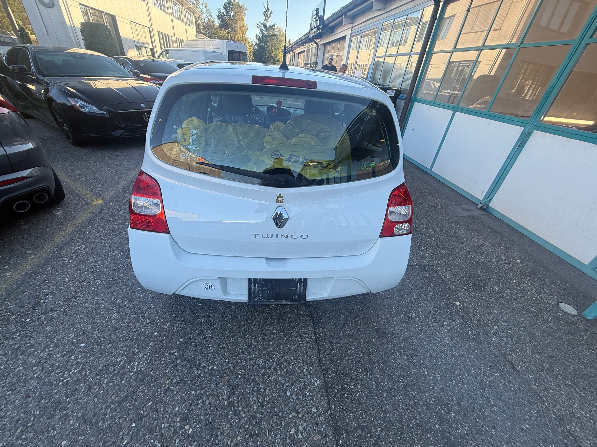 RENAULT Twingo 1.2 Authentique-image-4