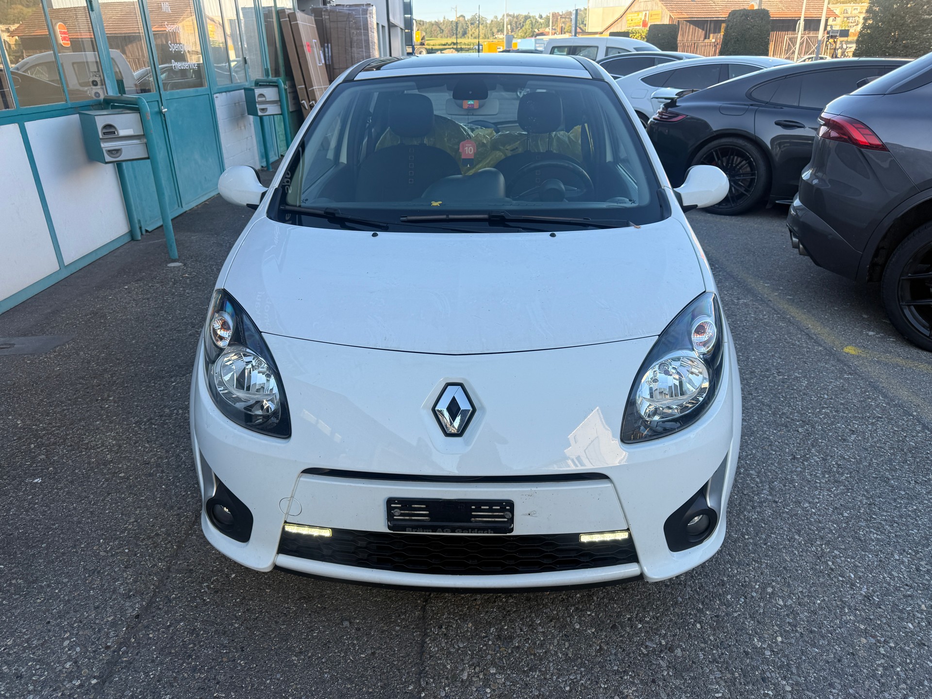 RENAULT Twingo 1.2 Authentique-image-0