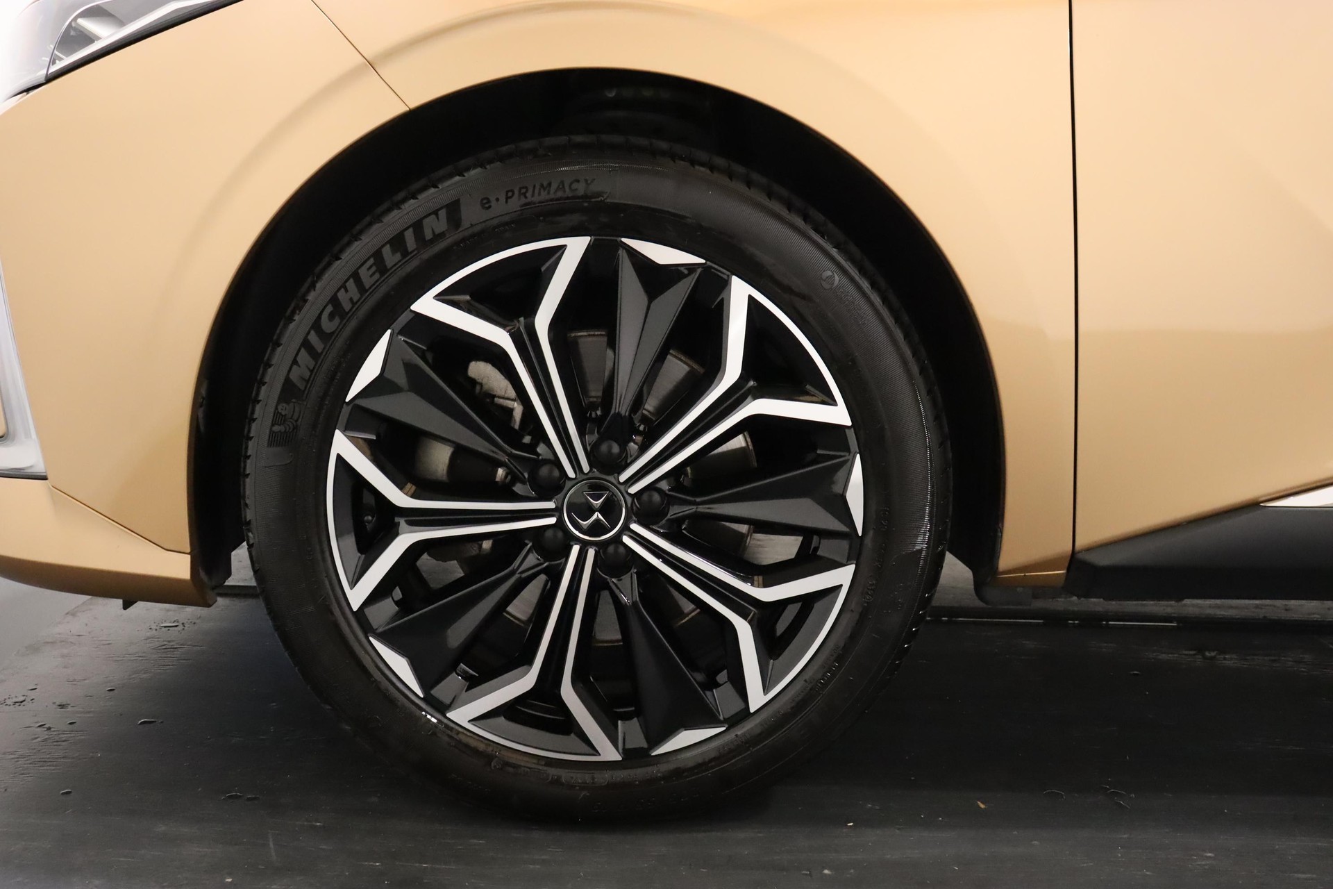 DS AUTOMOBILES Automobiles DS4 1.6 PureTech Rivoli-image-5