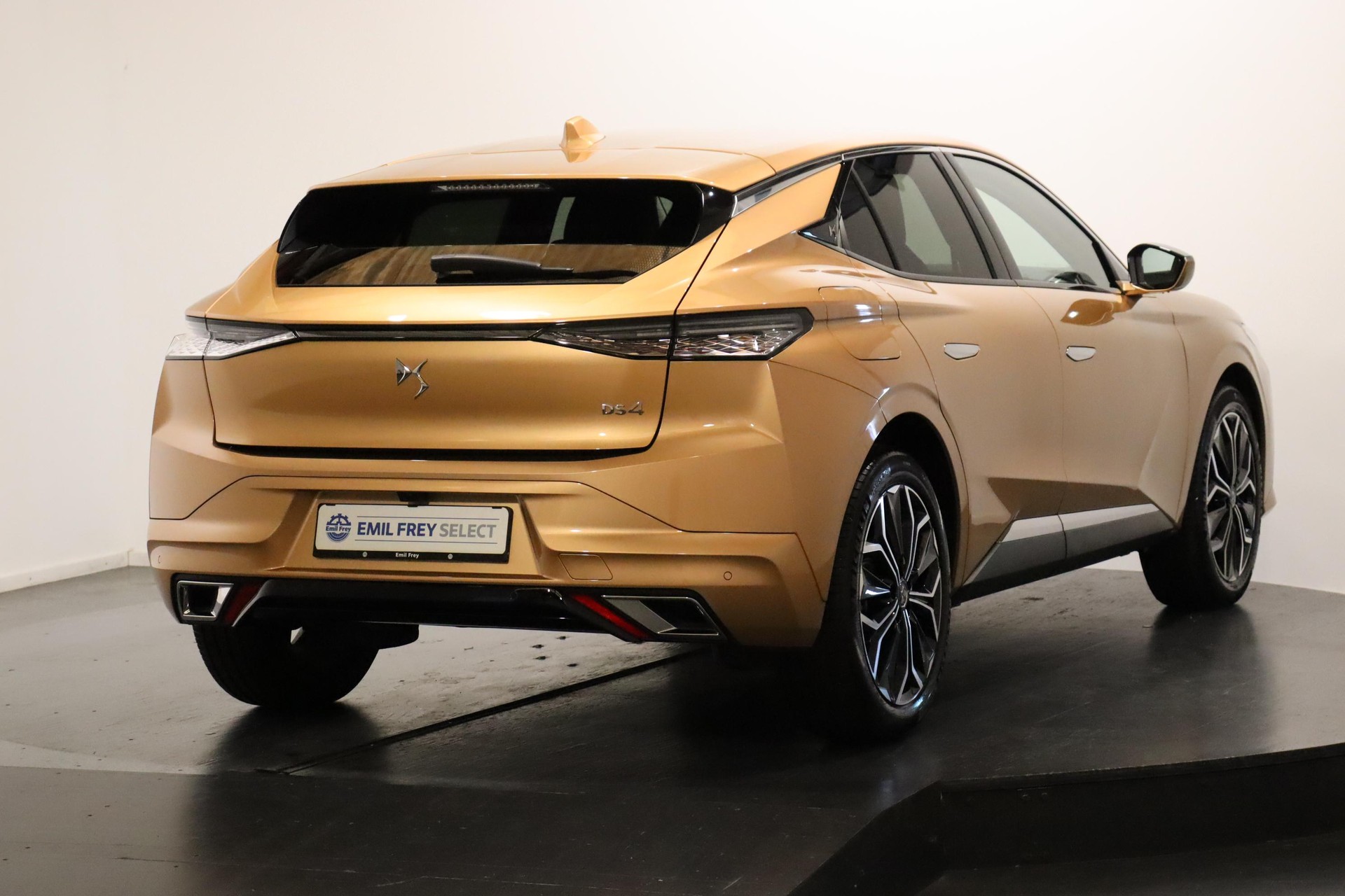 DS AUTOMOBILES Automobiles DS4 1.6 PureTech Rivoli-image-3