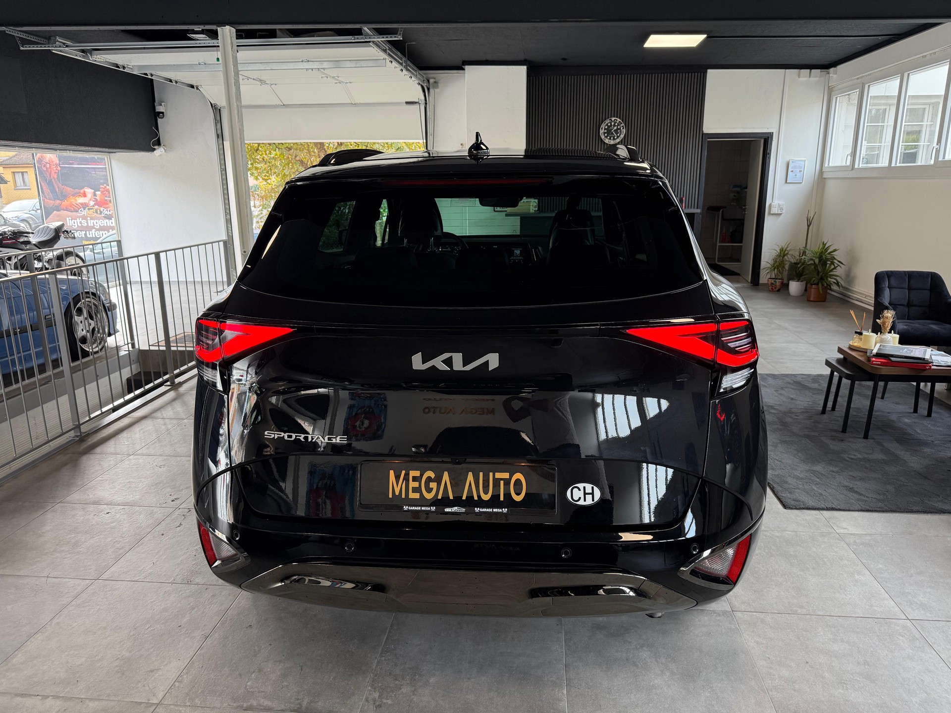 KIA Sportage 1.6T-GDi MHEV Power Edition 4x4 7DCT-image-9
