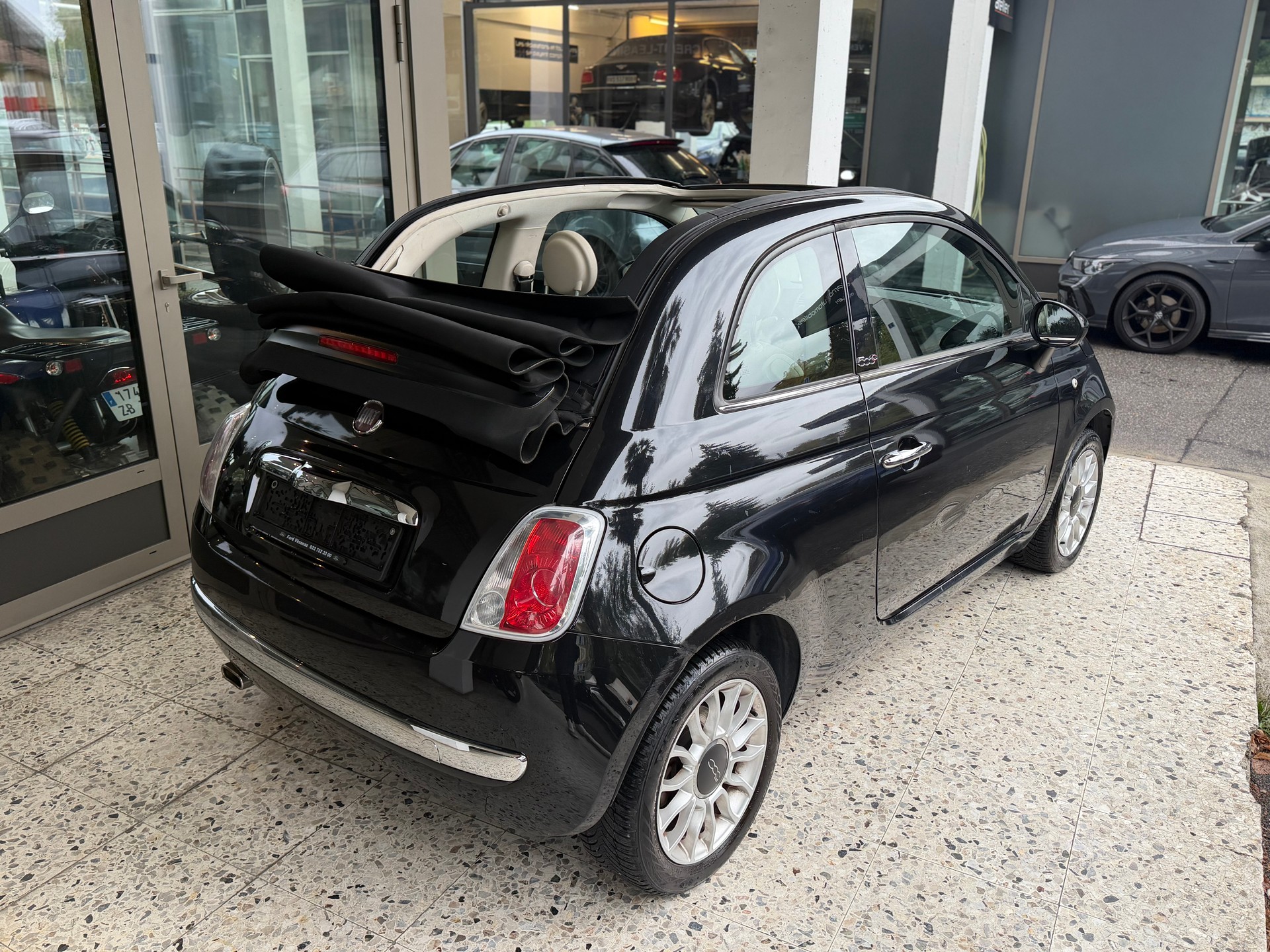 FIAT 500C 1.4 16V Rock Dualogic-image-2