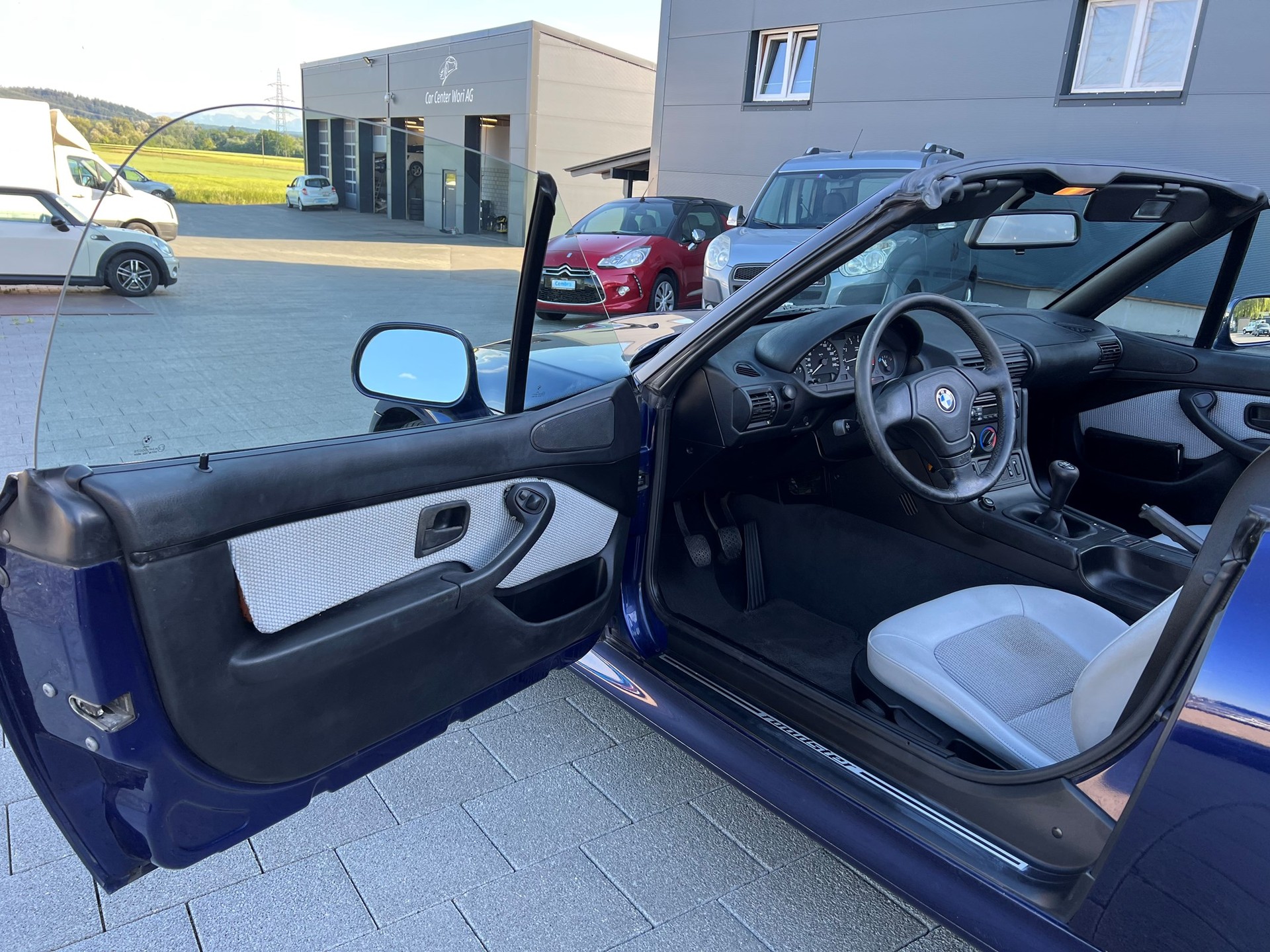 BMW Z3 1.8i Roadster-image-9