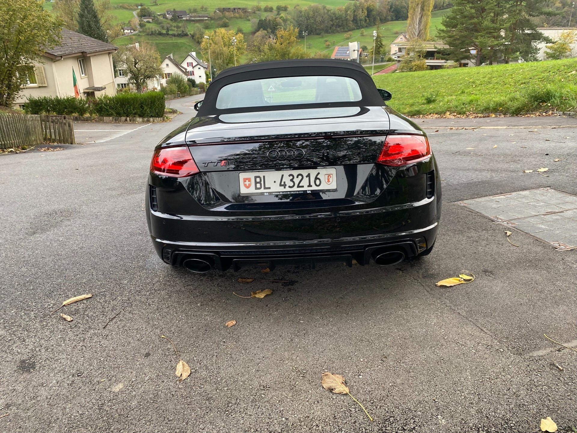 AUDI TT Roadster TTRS S-tronic-image-5