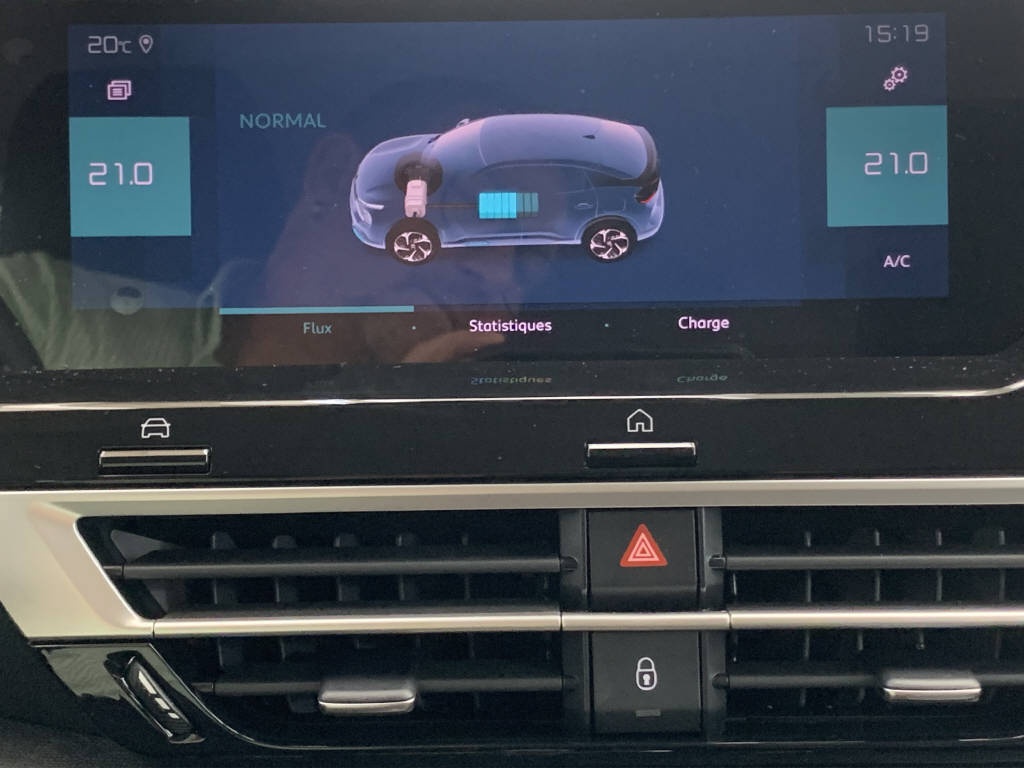 CITROEN C4 Electrique 136ch Automatique Swiss Edition-image-8
