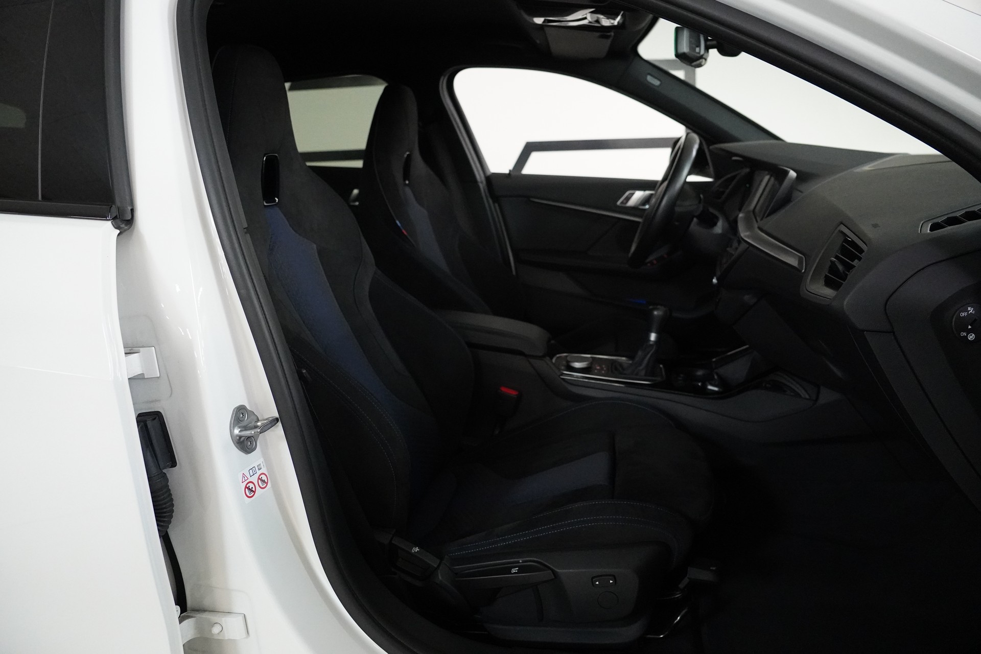 BMW 118d M Sport-image-14