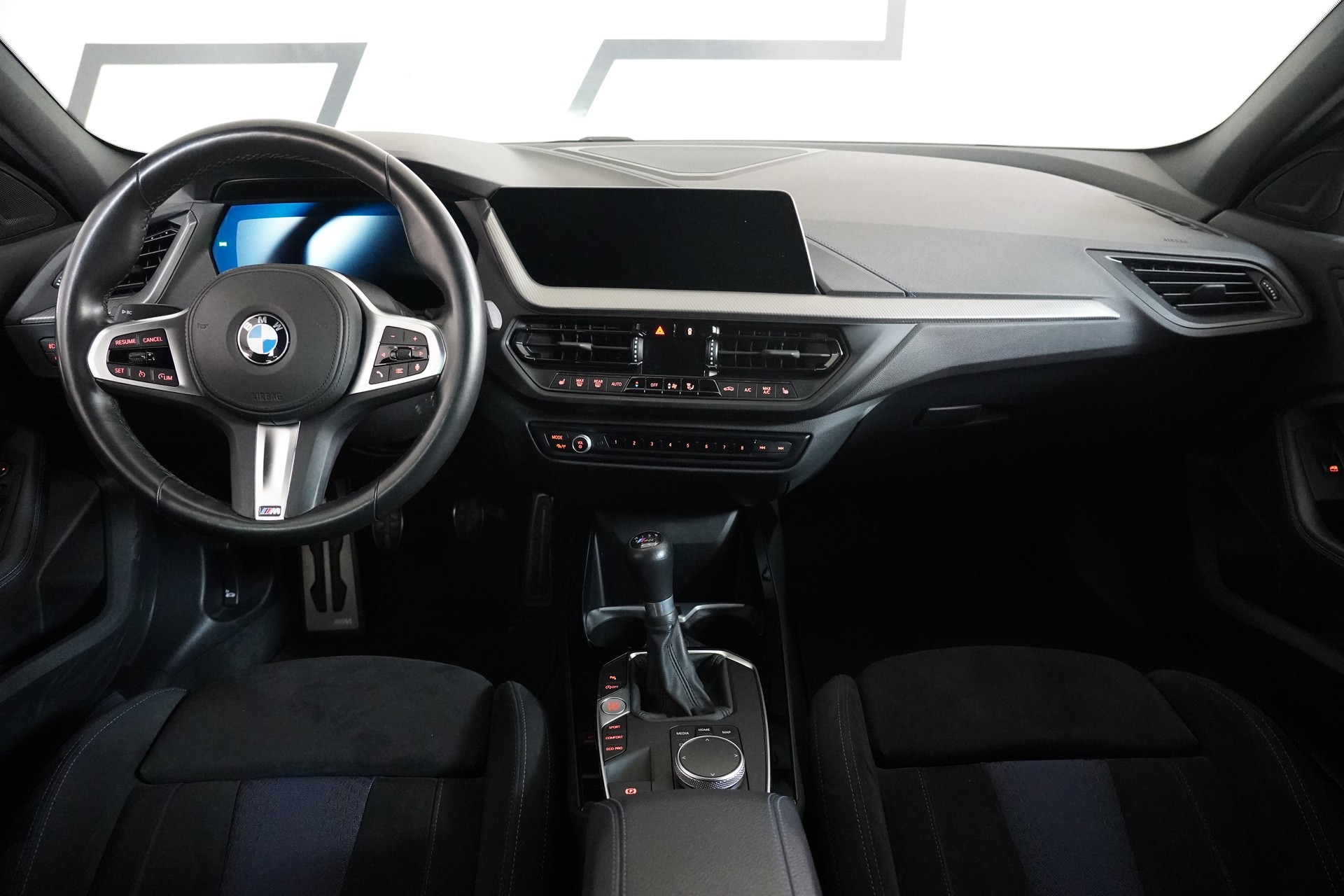 BMW 118d M Sport-image-17
