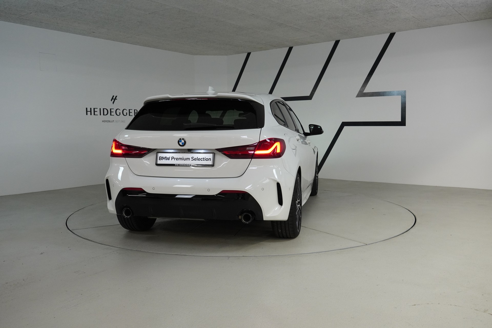 BMW 118d M Sport-image-6