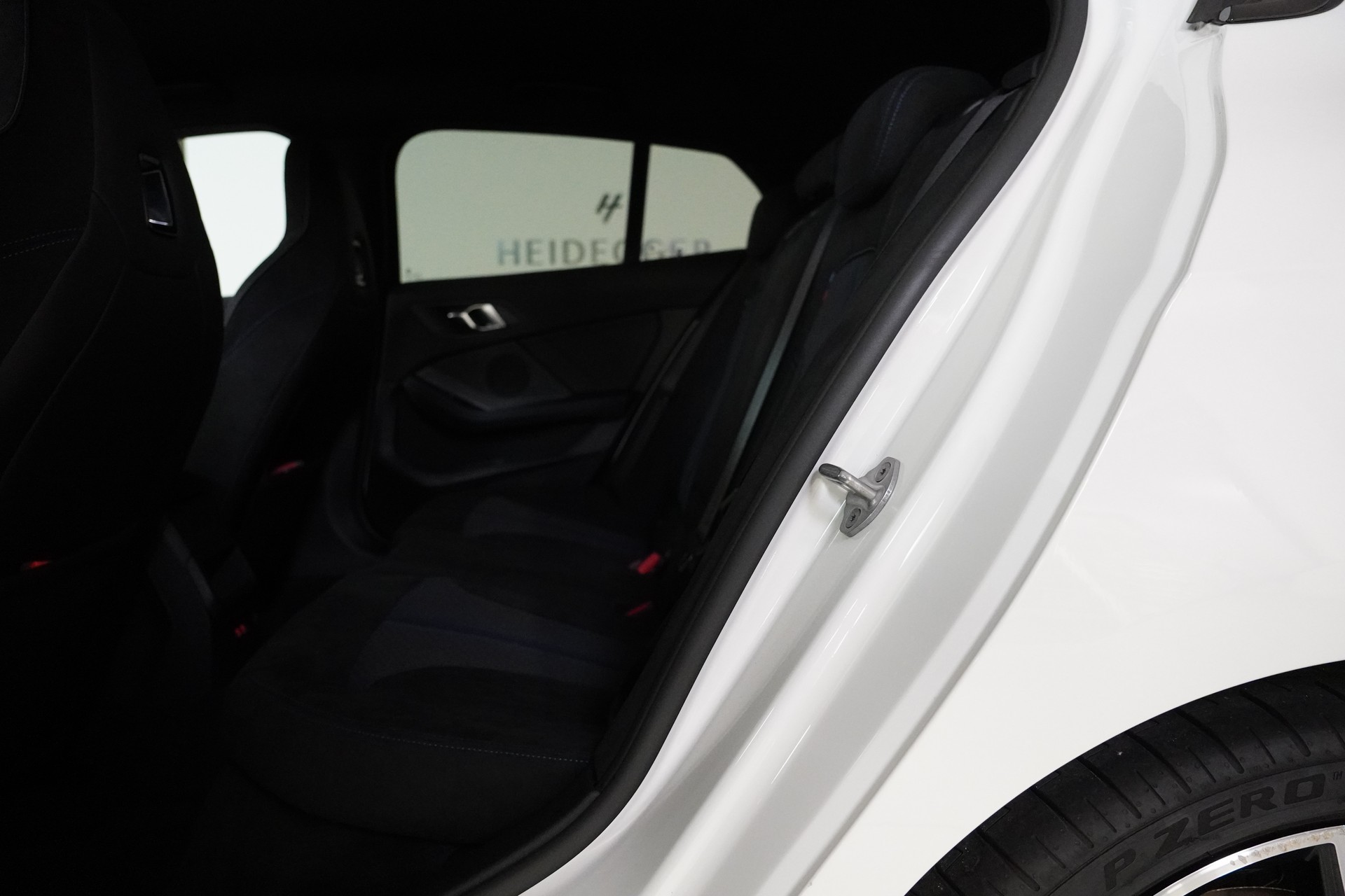 BMW 118d M Sport-image-12