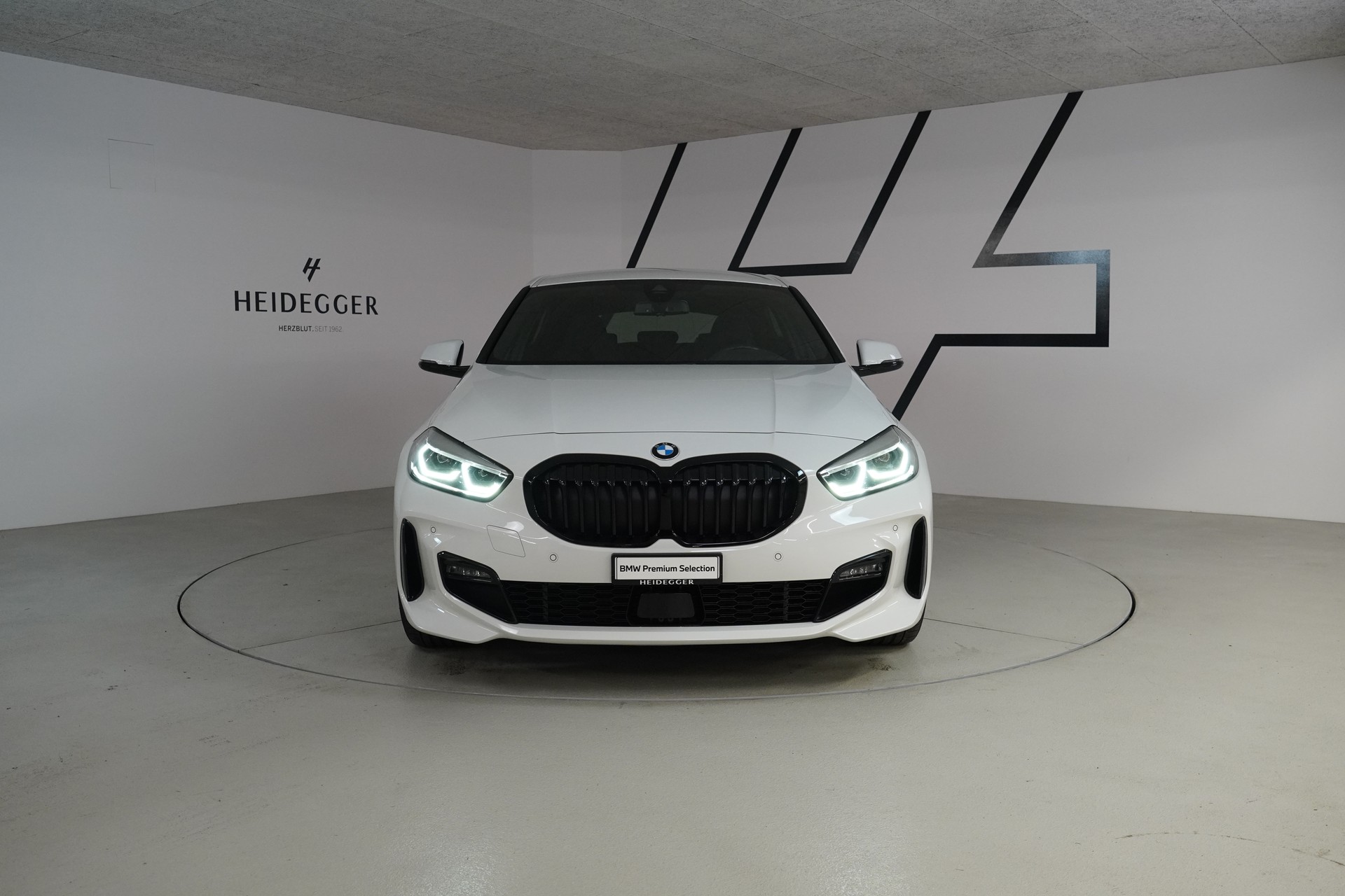 BMW 118d M Sport-image-1
