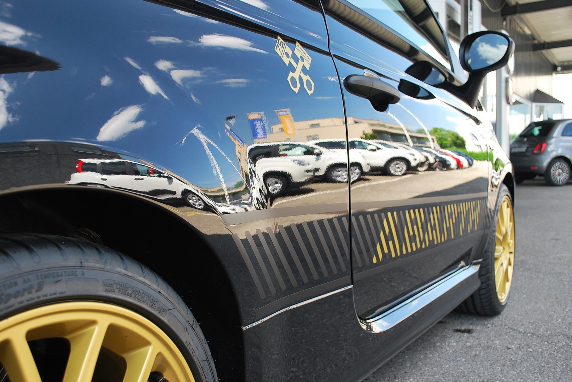 FIAT 695 1.4 16V Turbo Abarth Competizione-image-8