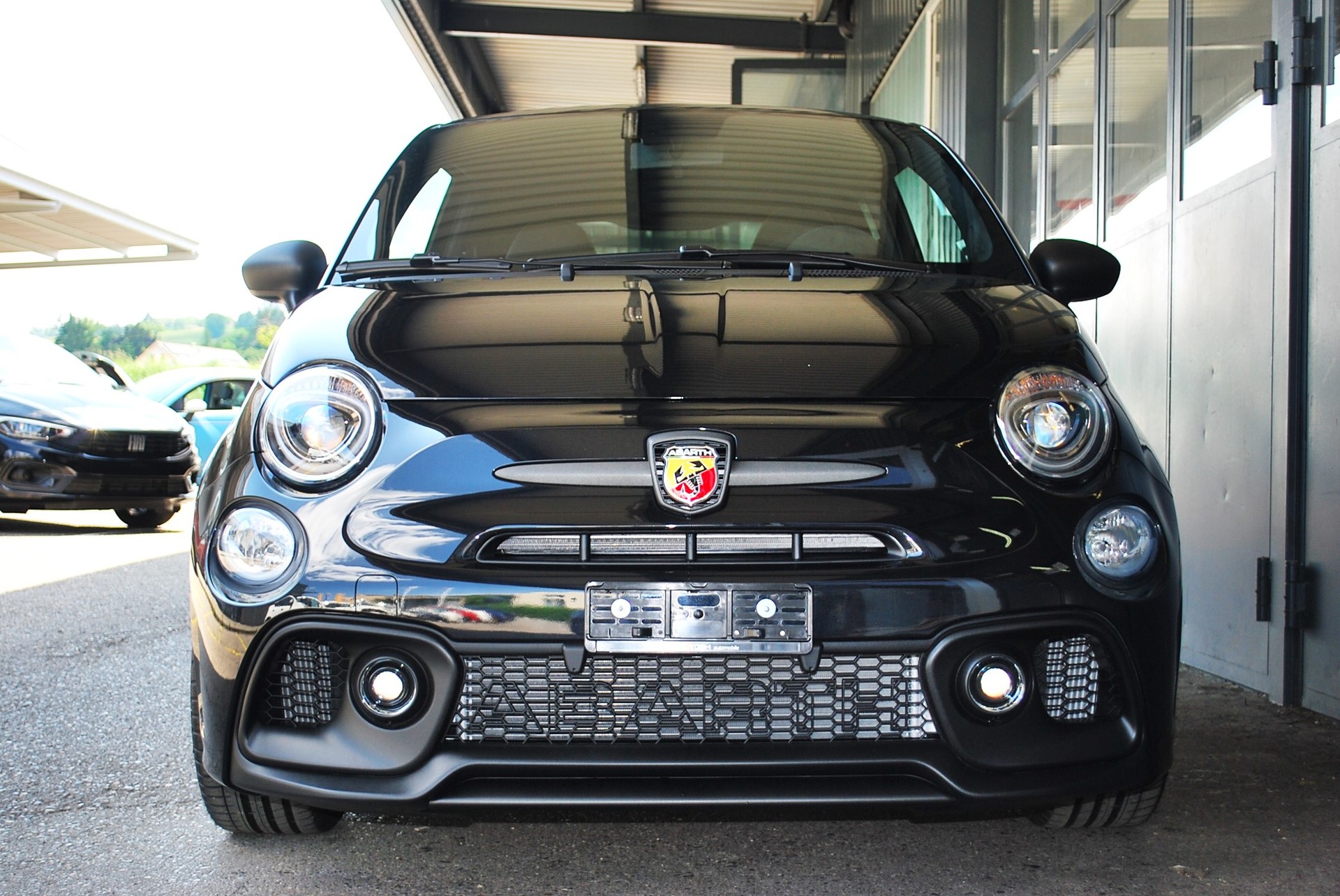 FIAT 695 1.4 16V Turbo Abarth Competizione-image-1