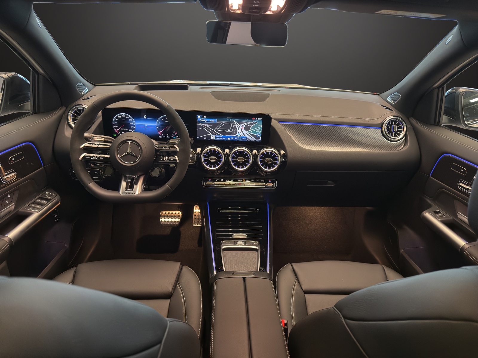 MERCEDES-BENZ GLA AMG 45 S 4M+8G-DCT-image-9