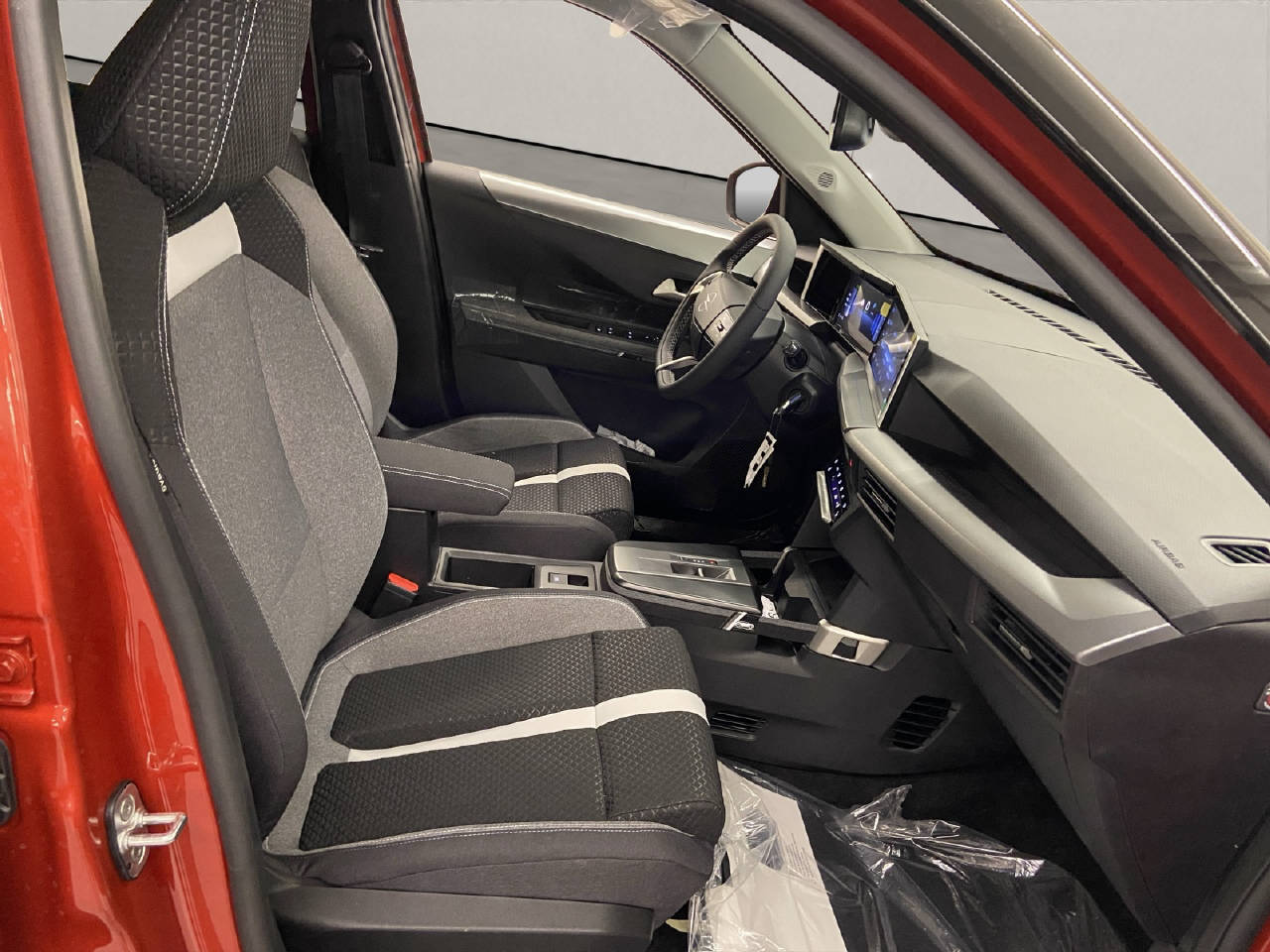OPEL Frontera-e GS CH FAHRZEUG-image-11
