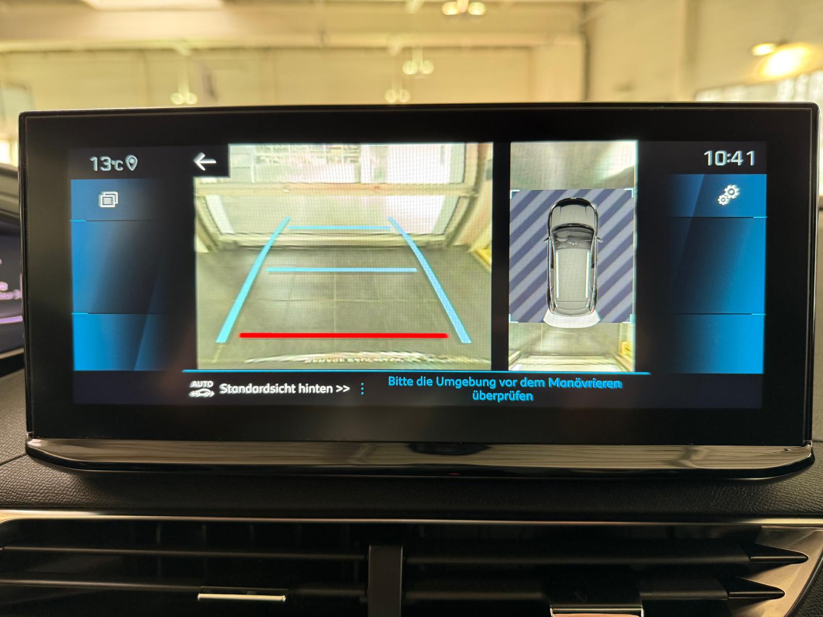 PEUGEOT 3008 1.2 PureTech Allure Pack-image-11
