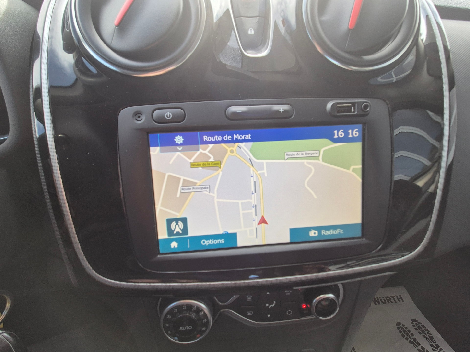 DACIA Sandero Tce 90 Stepway-image-12
