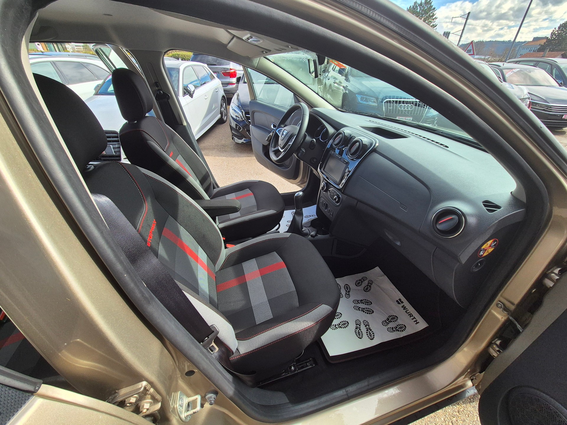 DACIA Sandero Tce 90 Stepway-image-7