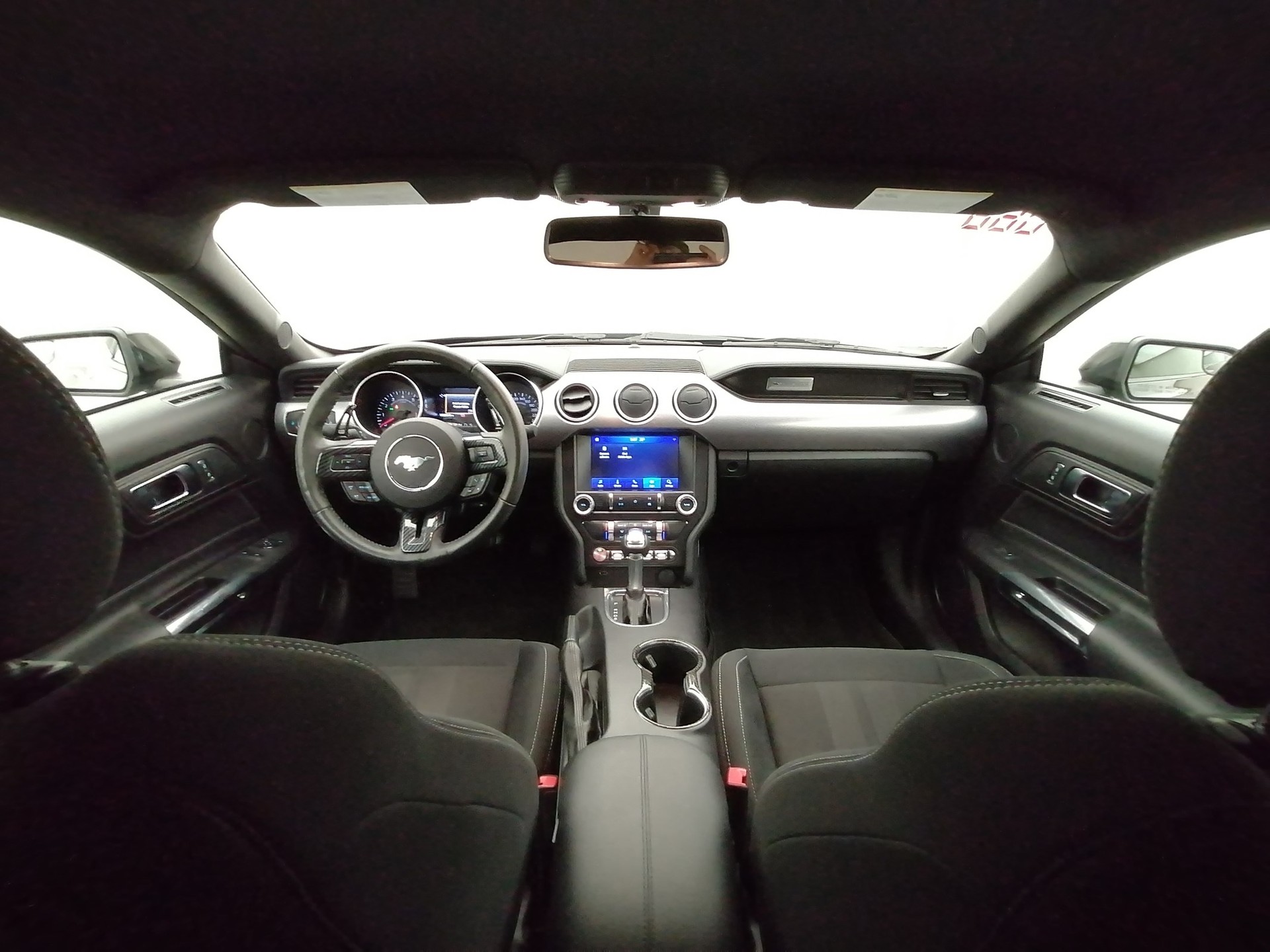 FORD Mustang 2.3 Ecoboost-image-7