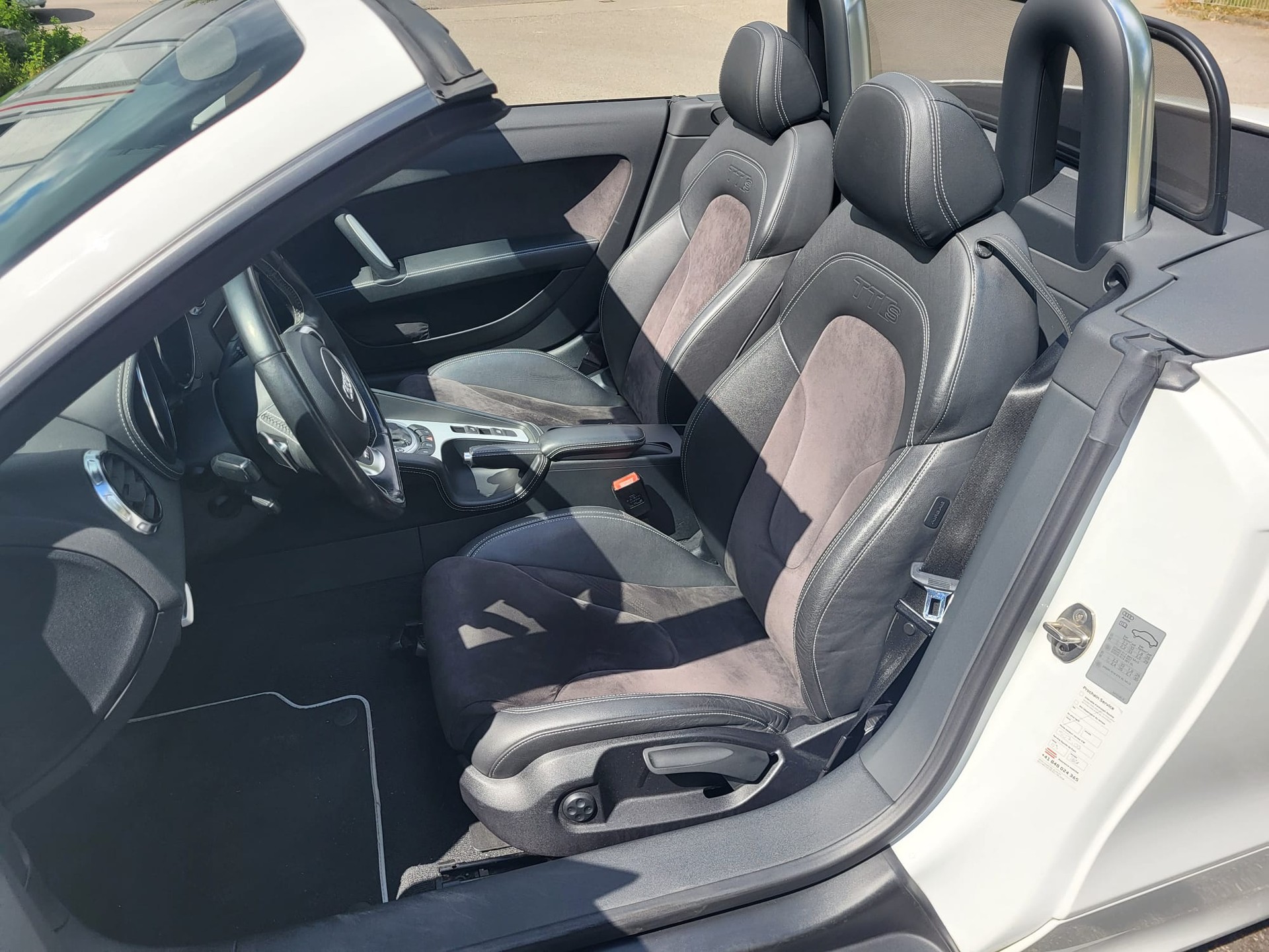 AUDI TTS Roadster 2.0 TFSI quattro S-tronic - ab MFK-image-14